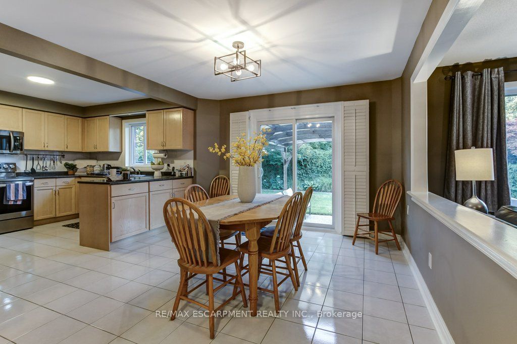 2527 Andover Road Property Photo 10