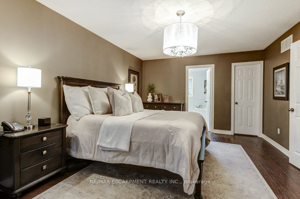 2527 Andover Road Property Photo 23