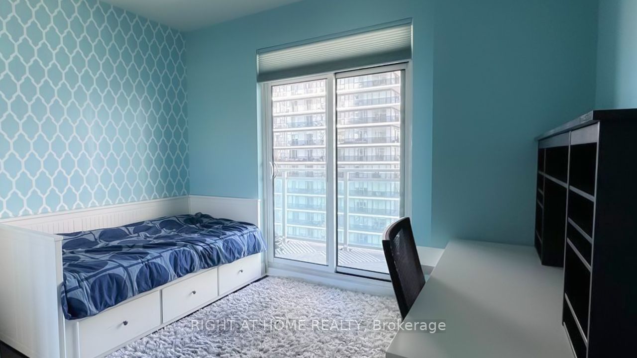 33 Shore Breeze Drive 2809 Property Photo 9