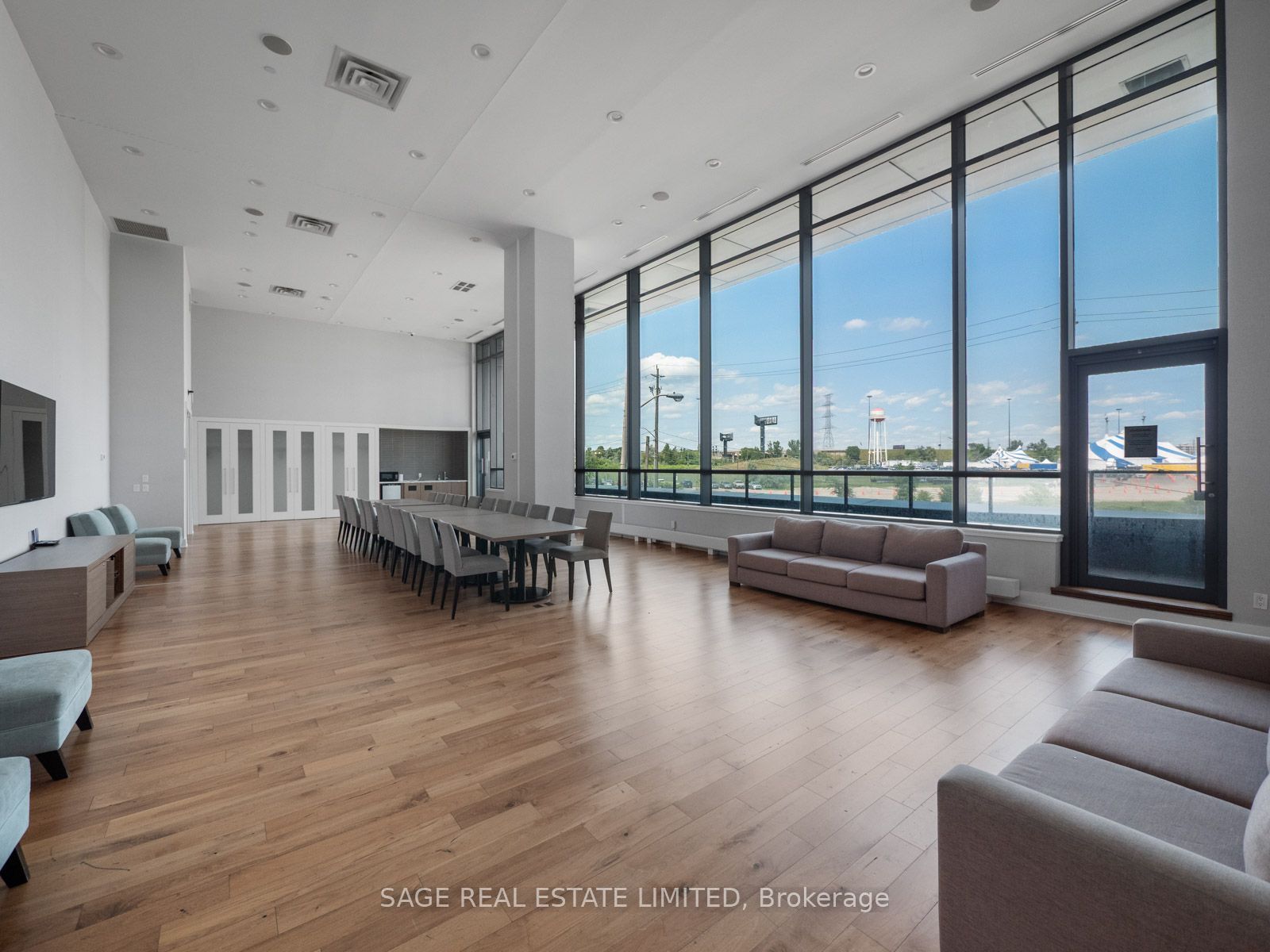 2220 Lake Shore Boulevard W 1704 Property Photo 43