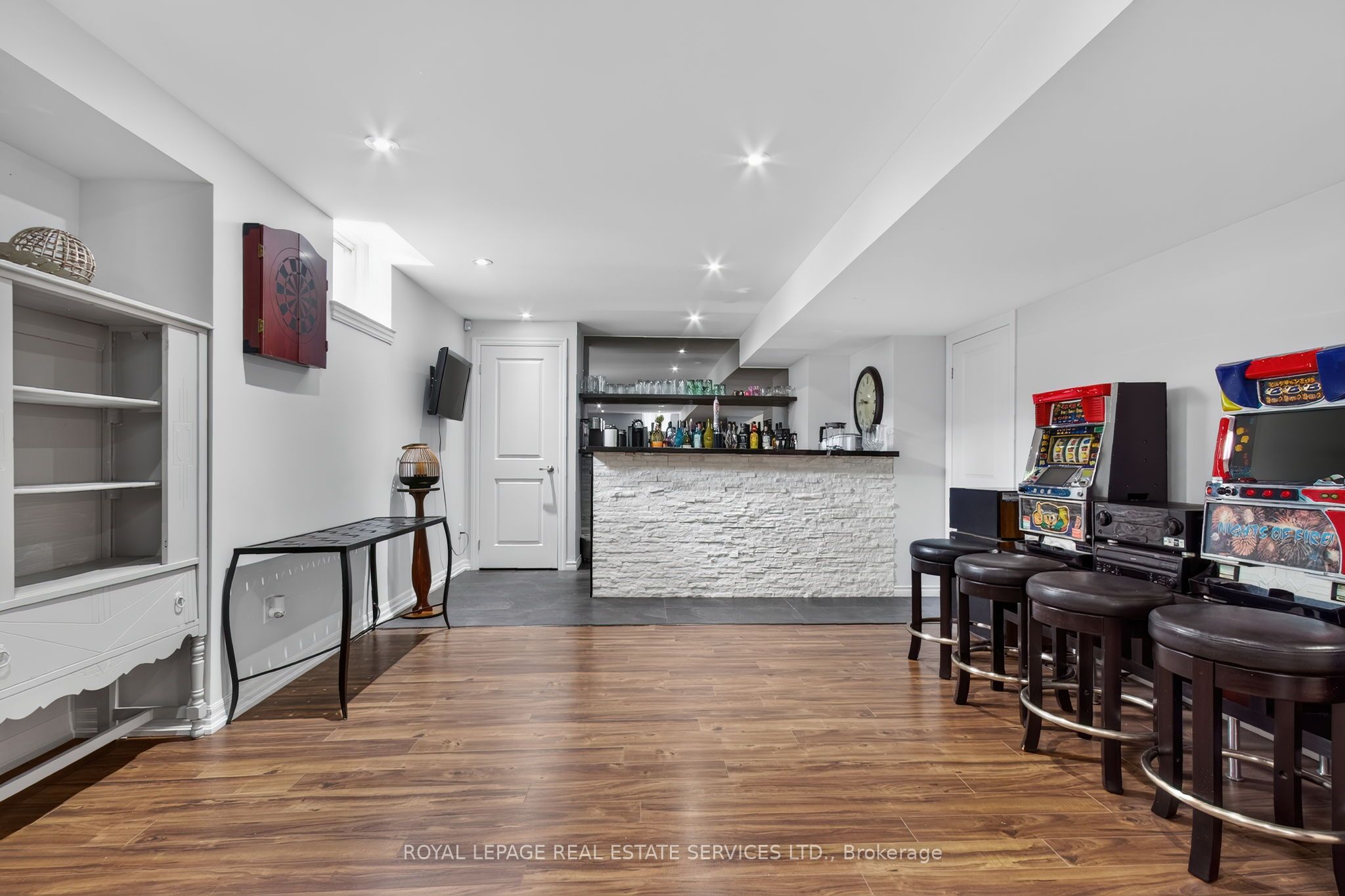 852 Trudeau Drive Property Photo 34