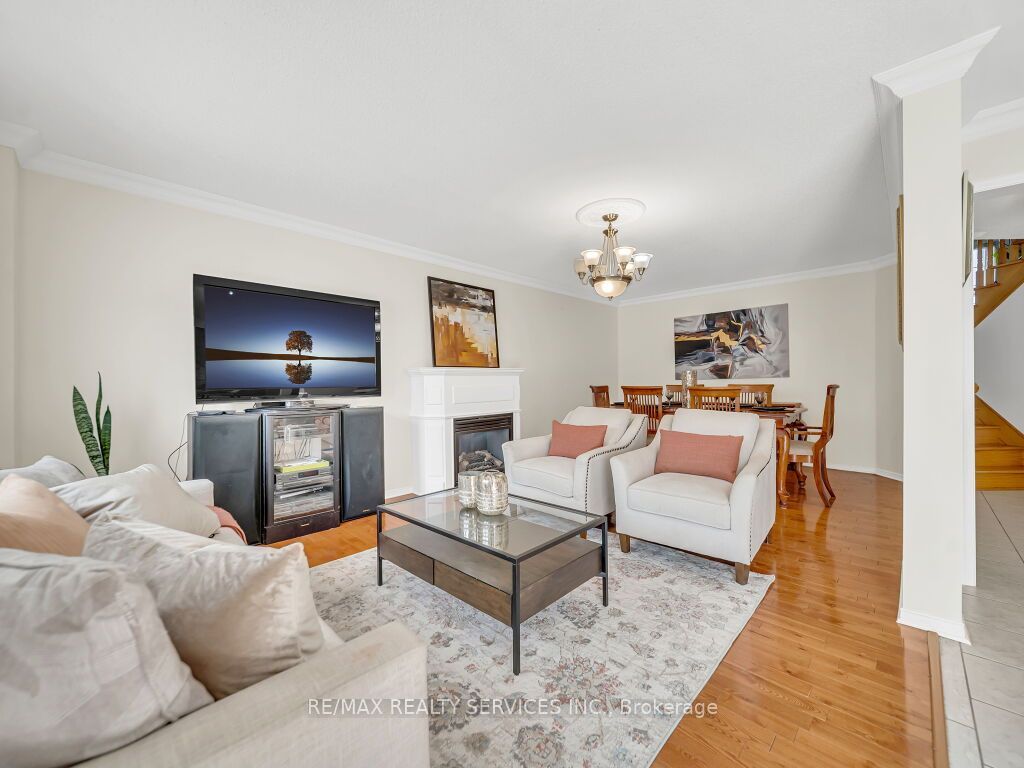 32 Brentcliff Drive Property Photo 11