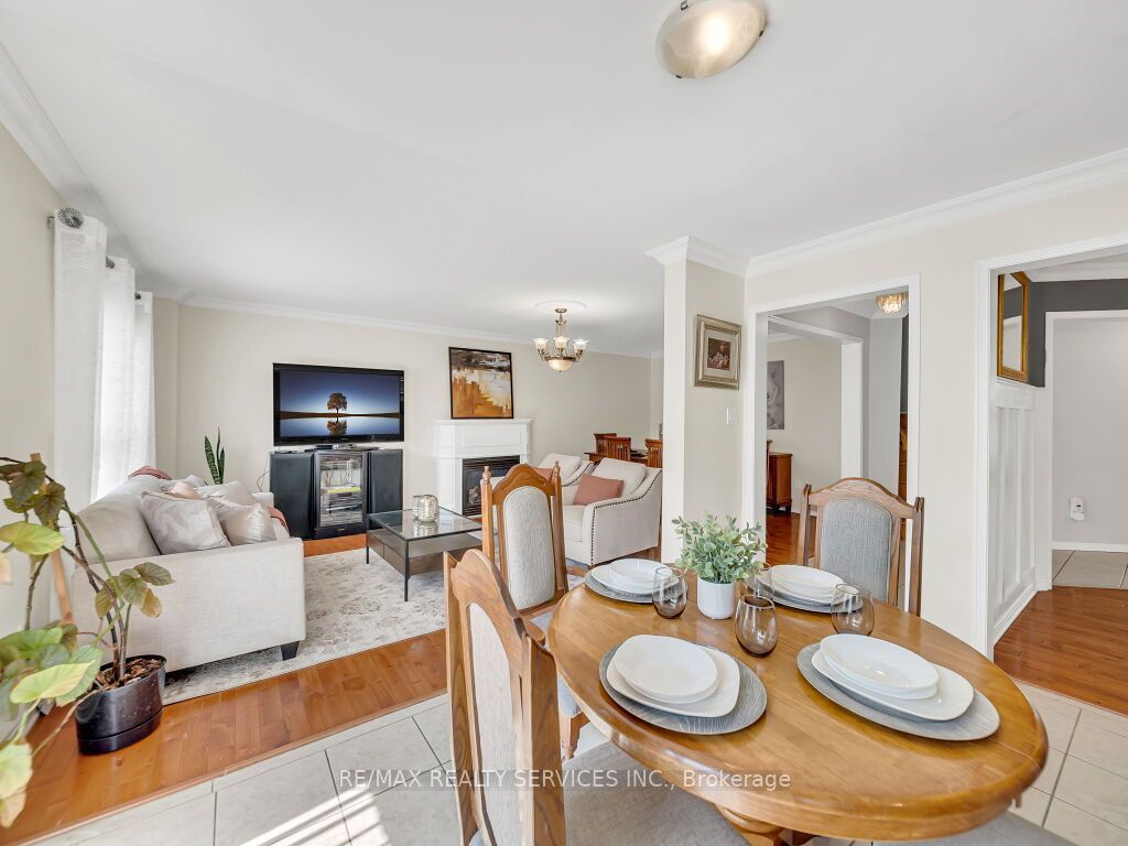 32 Brentcliff Drive Property Photo 13
