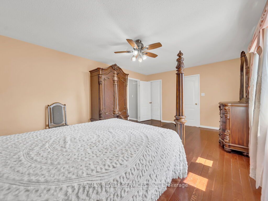 32 Brentcliff Drive Property Photo 29