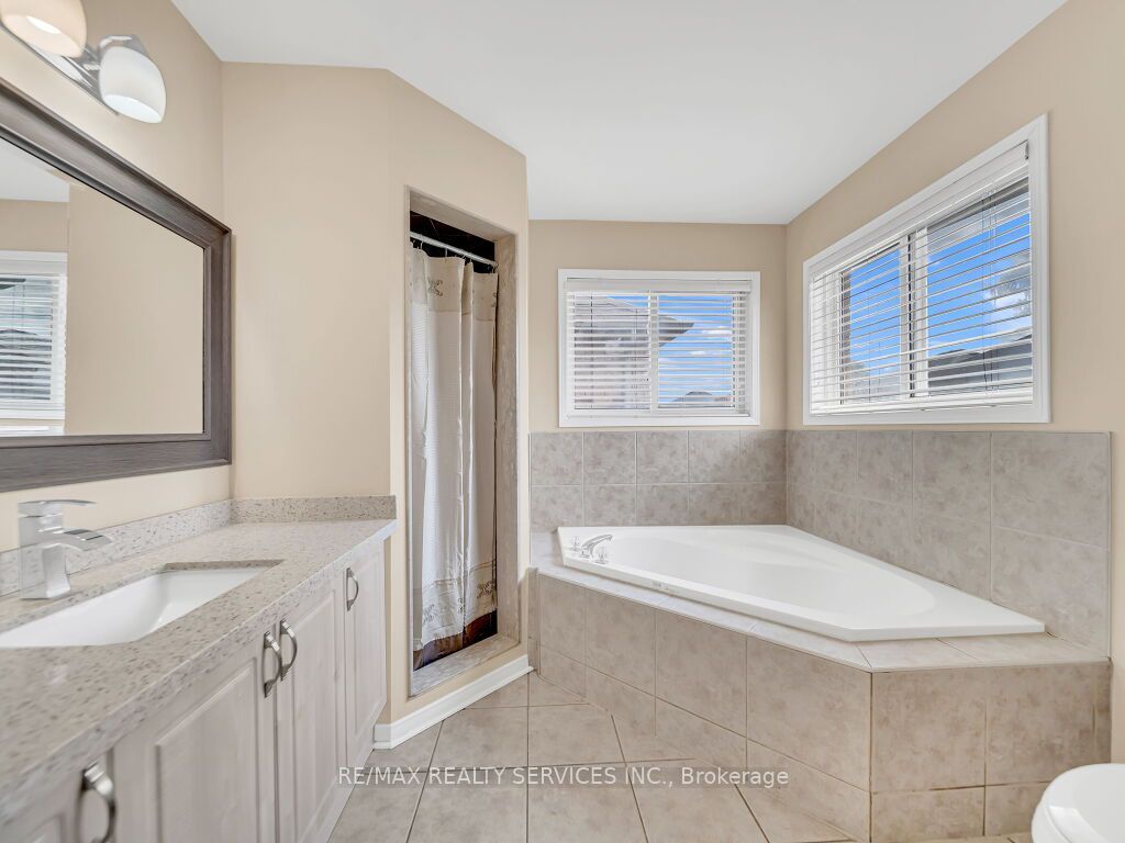 32 Brentcliff Drive Property Photo 31
