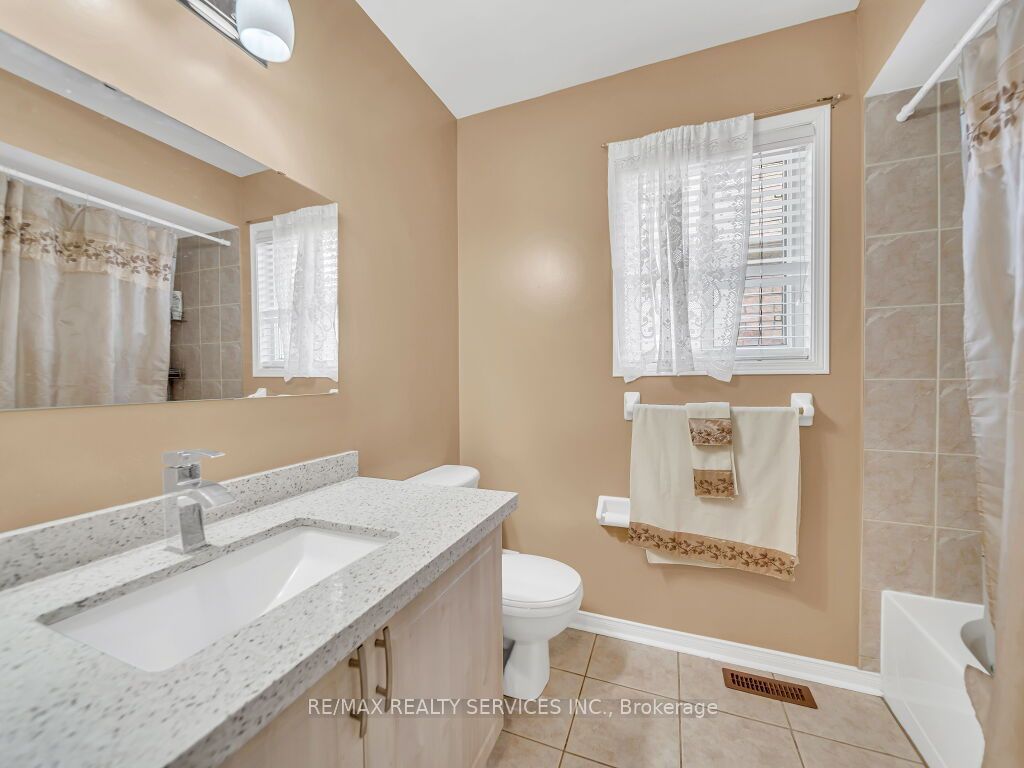 32 Brentcliff Drive Property Photo 38