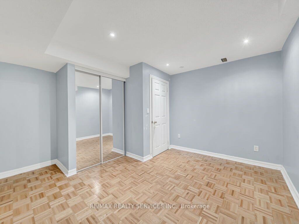 32 Brentcliff Drive Property Photo 41