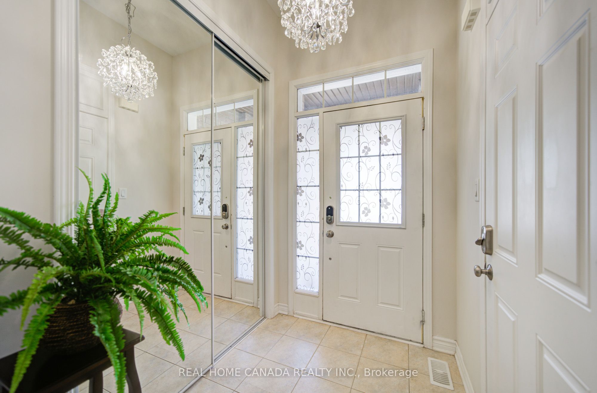 558 Bartleman Terrace Property Photo 3