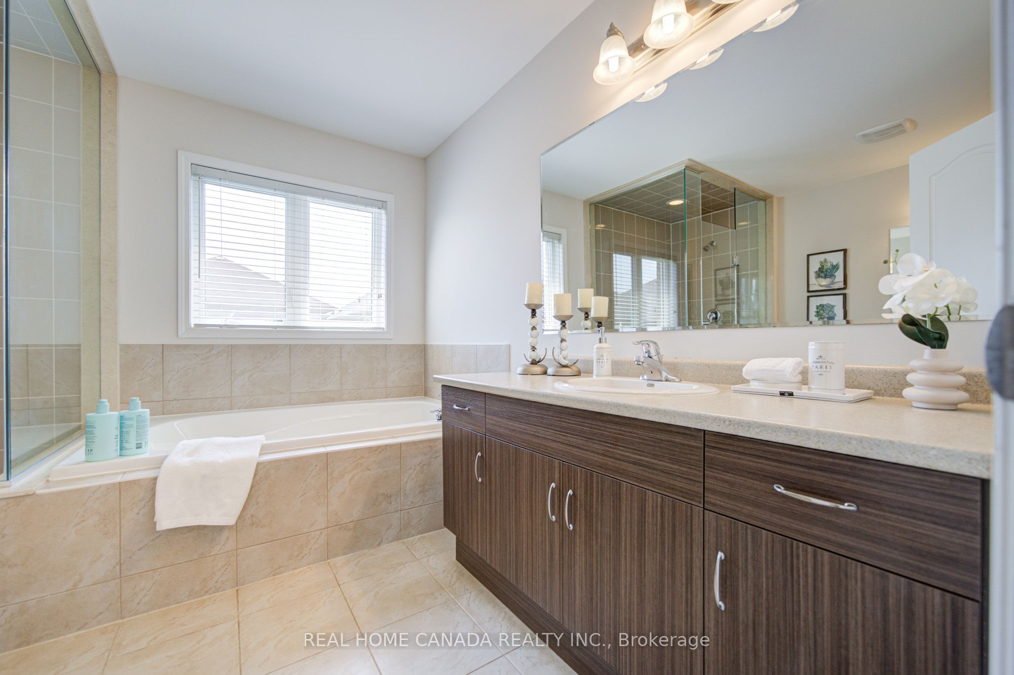 558 Bartleman Terrace Property Photo 34