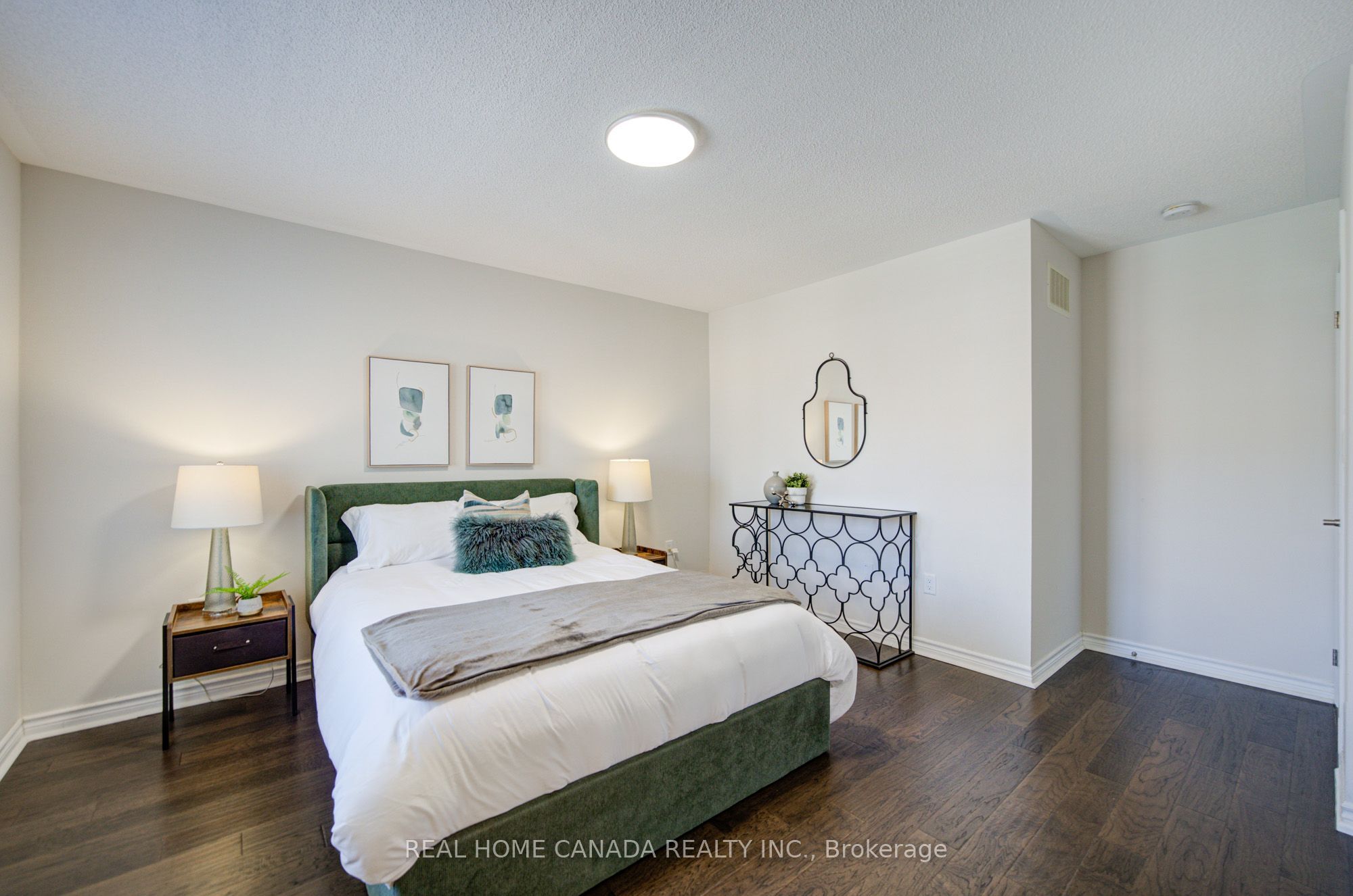558 Bartleman Terrace Property Photo 40