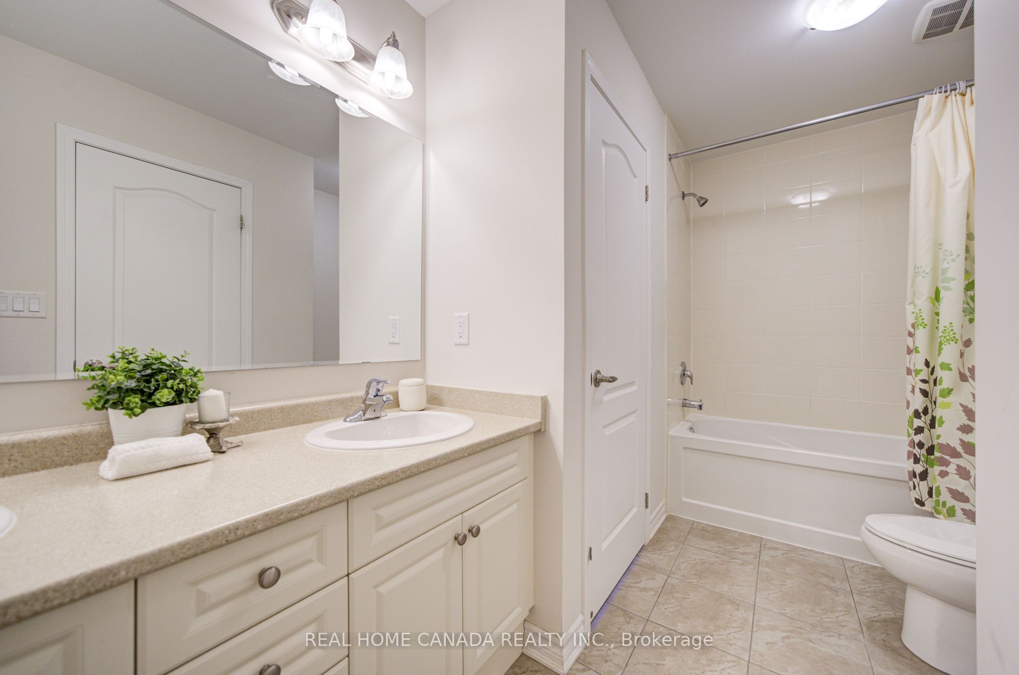 558 Bartleman Terrace Property Photo 43
