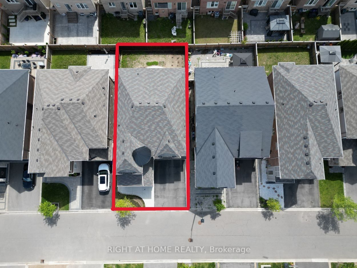 1190 Mceachern Court Property Photo 3