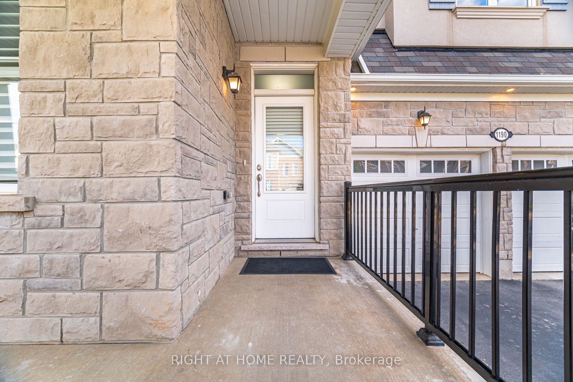 1190 Mceachern Court Property Photo 7