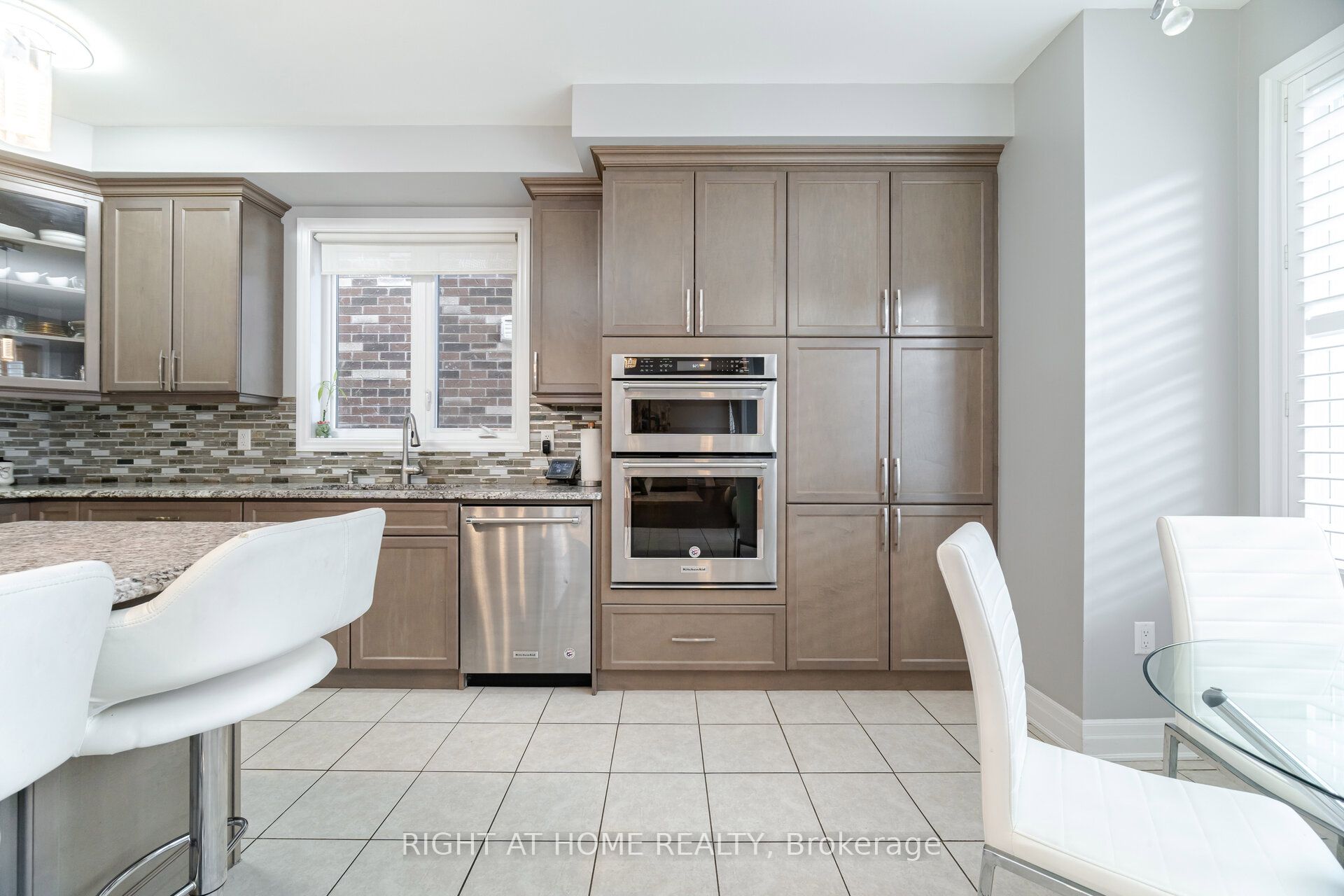 1190 Mceachern Court Property Photo 16
