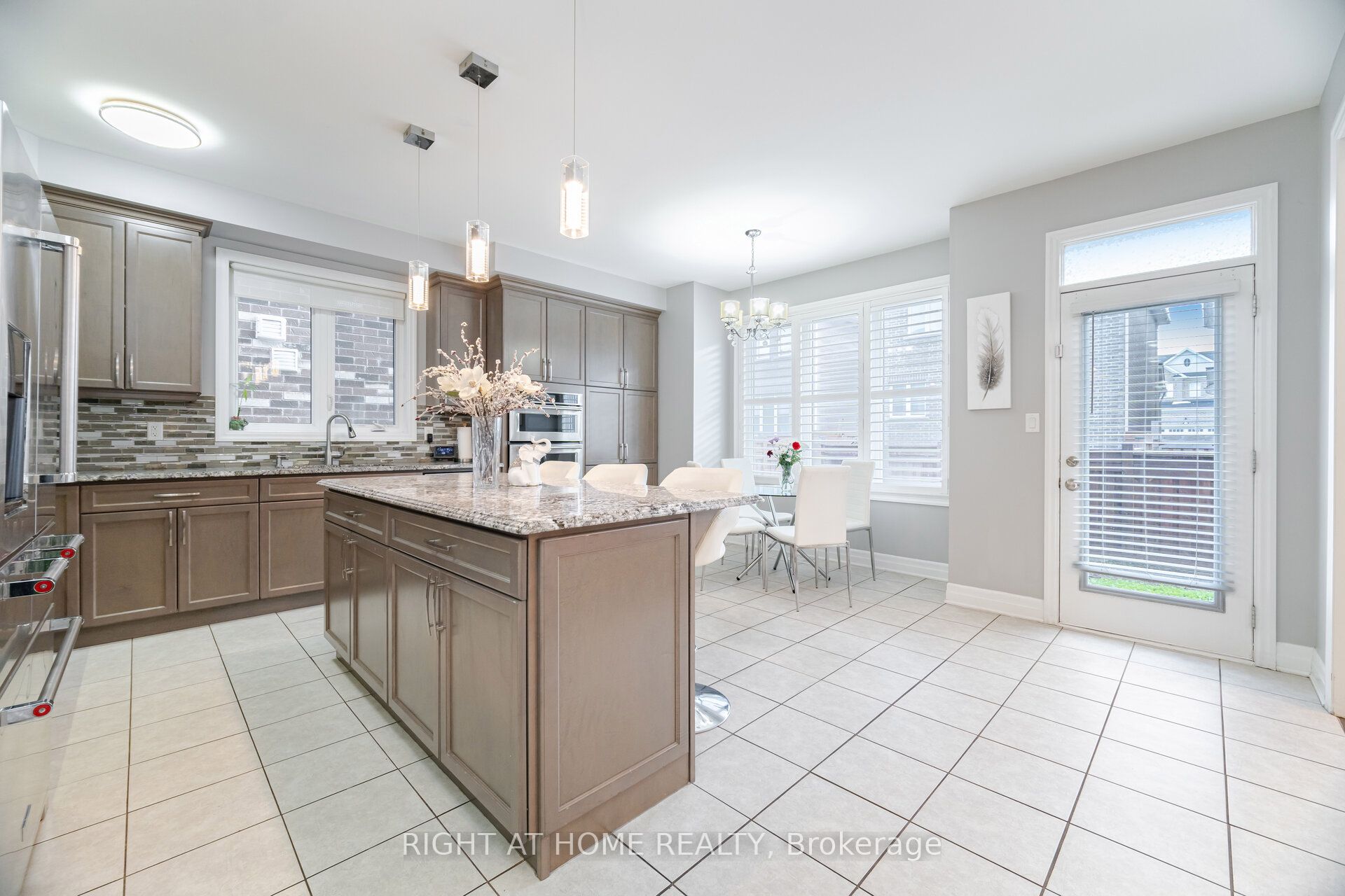 1190 Mceachern Court Property Photo 17