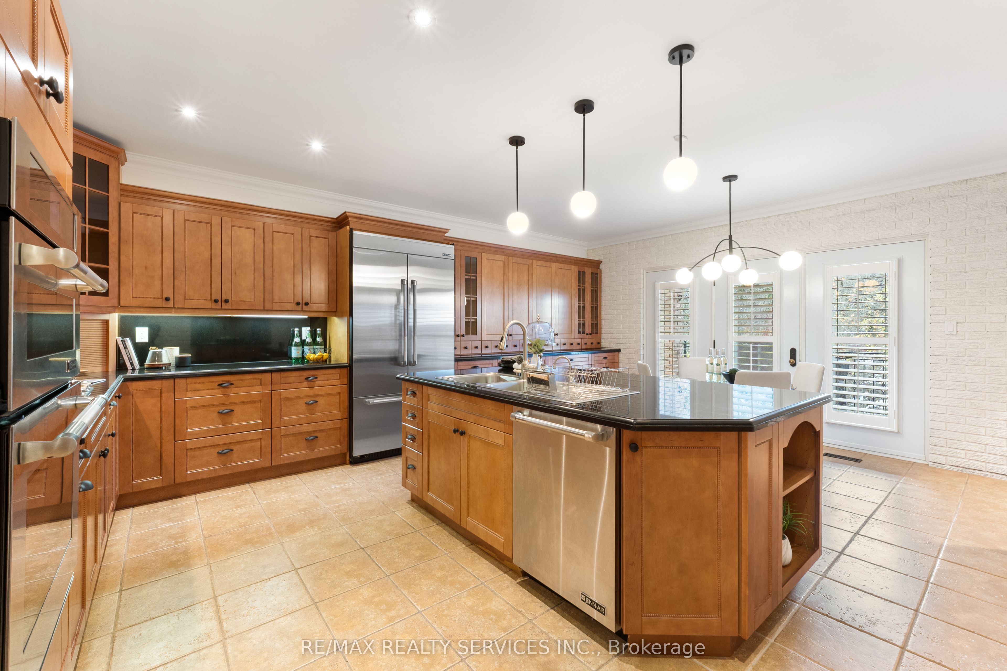 546 Conservation Drive Property Photo 13