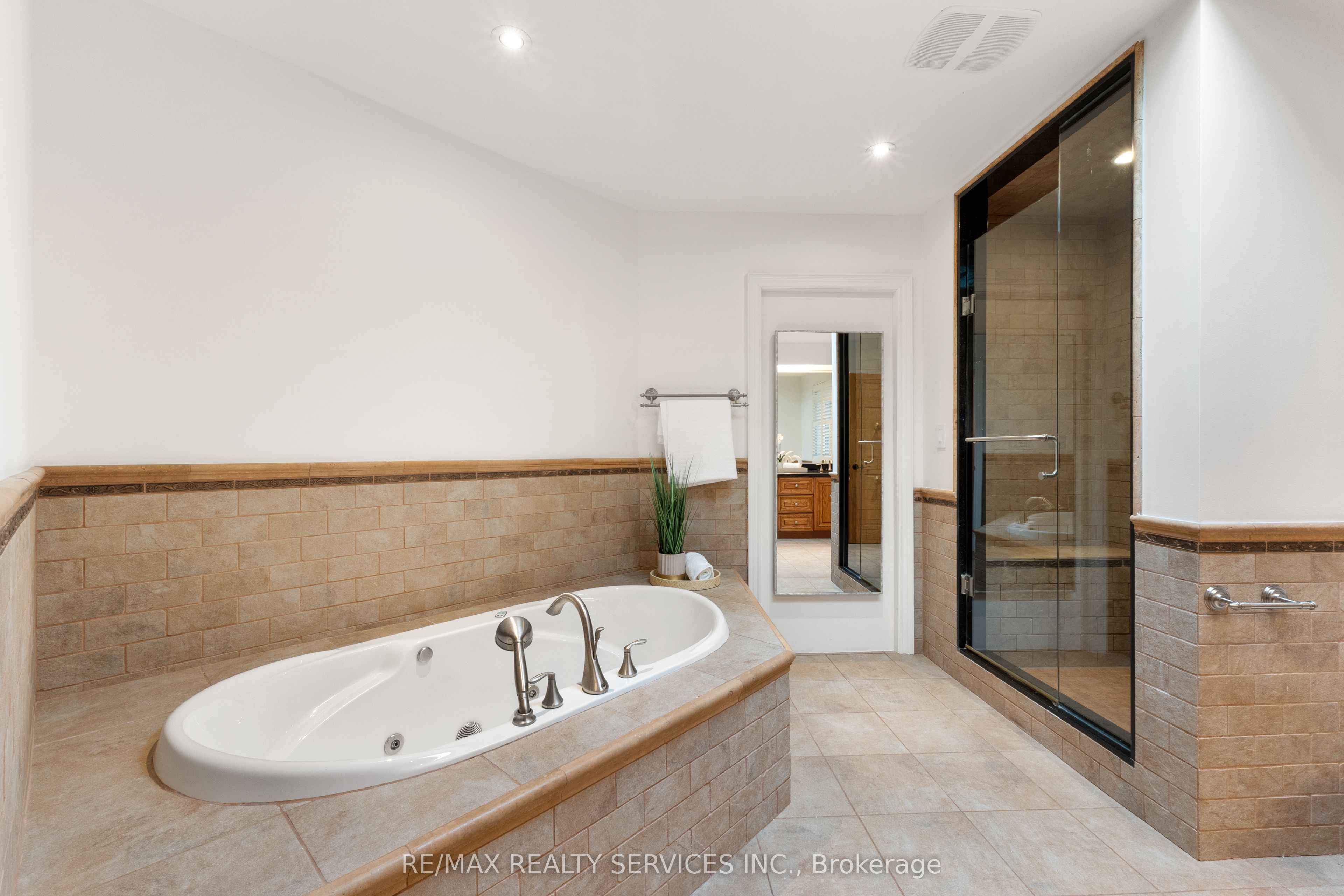 546 Conservation Drive Property Photo 21