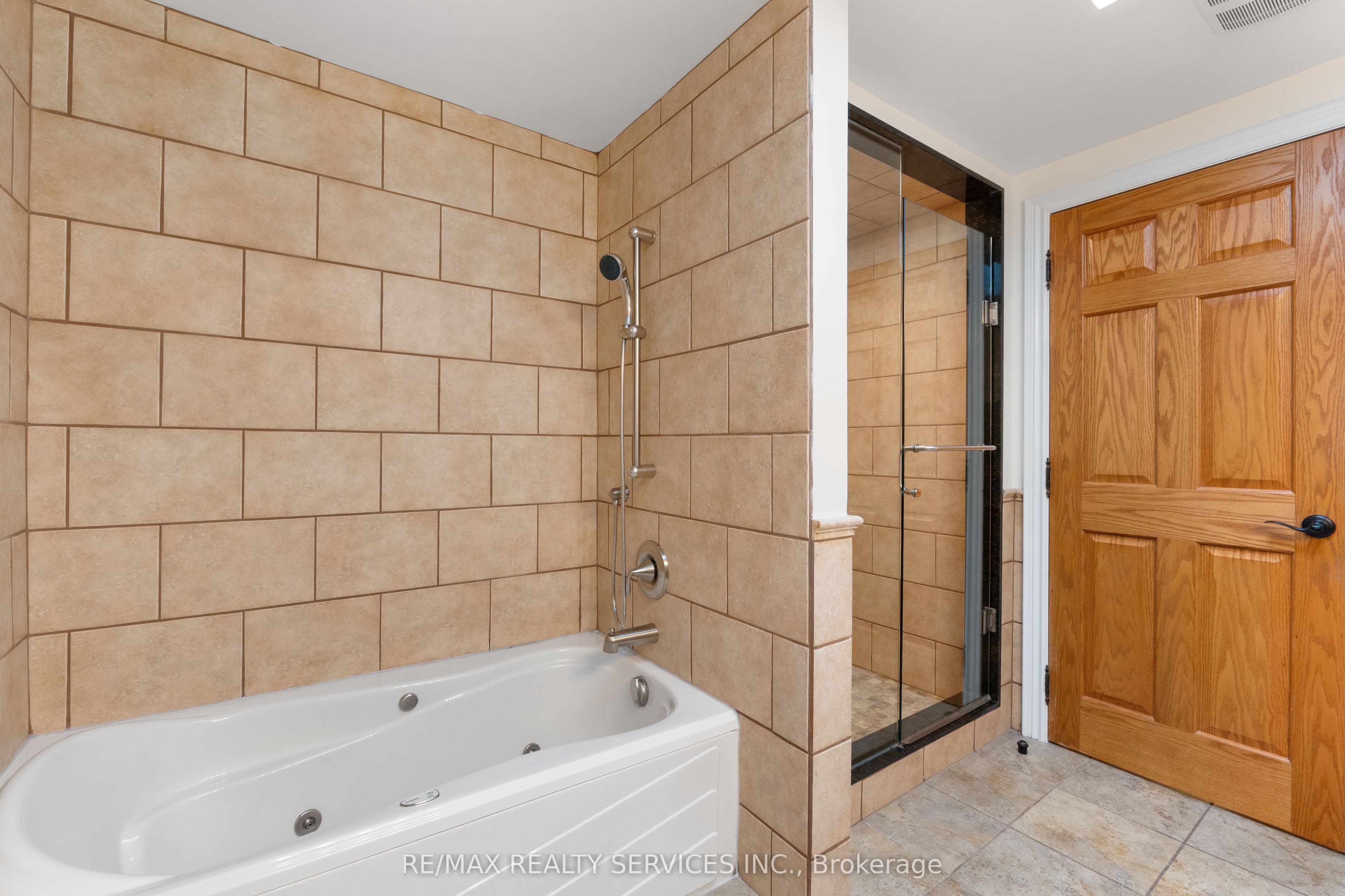 546 Conservation Drive Property Photo 25