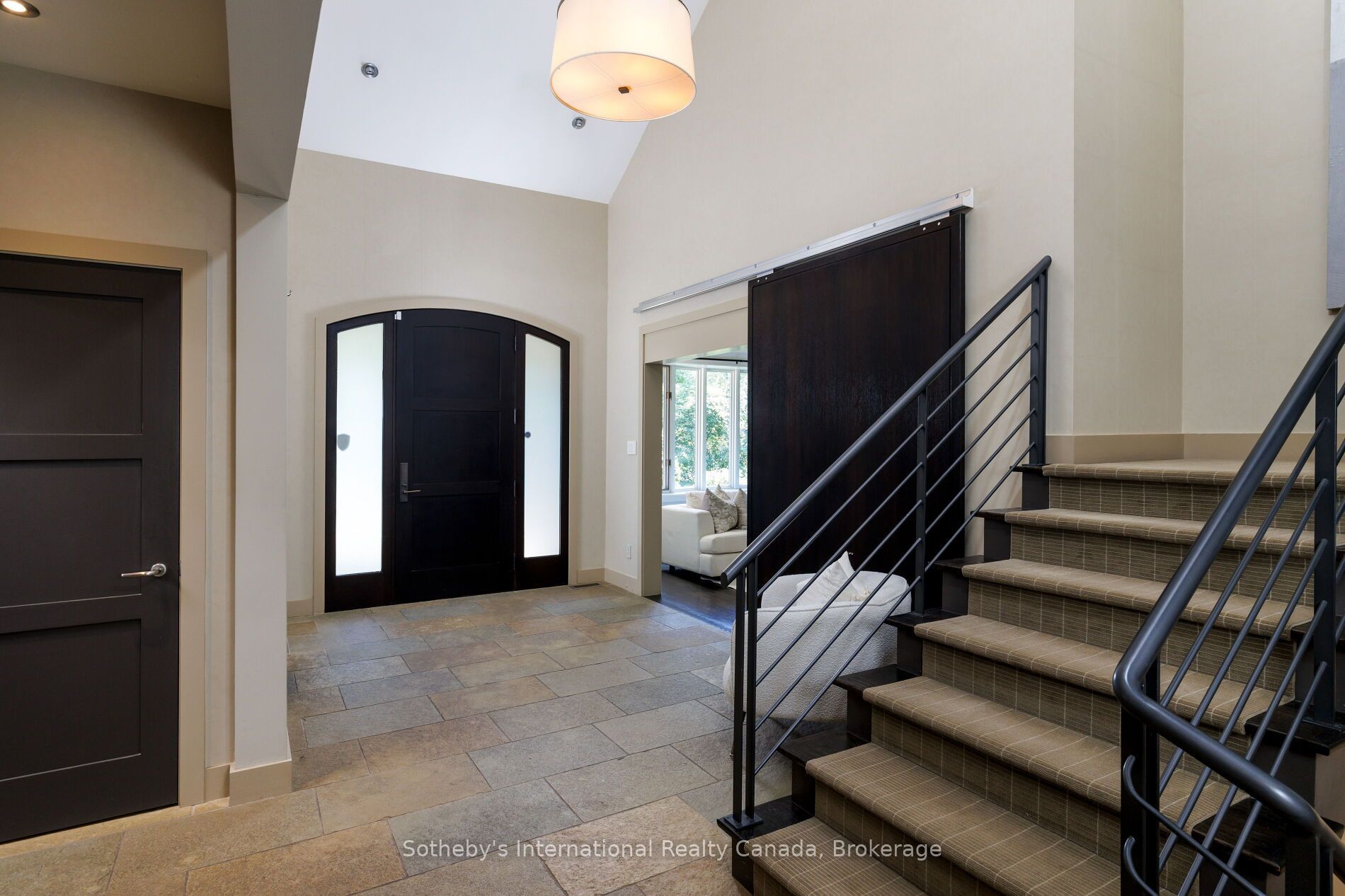 56 Birch Hill Lane Property Photo 3