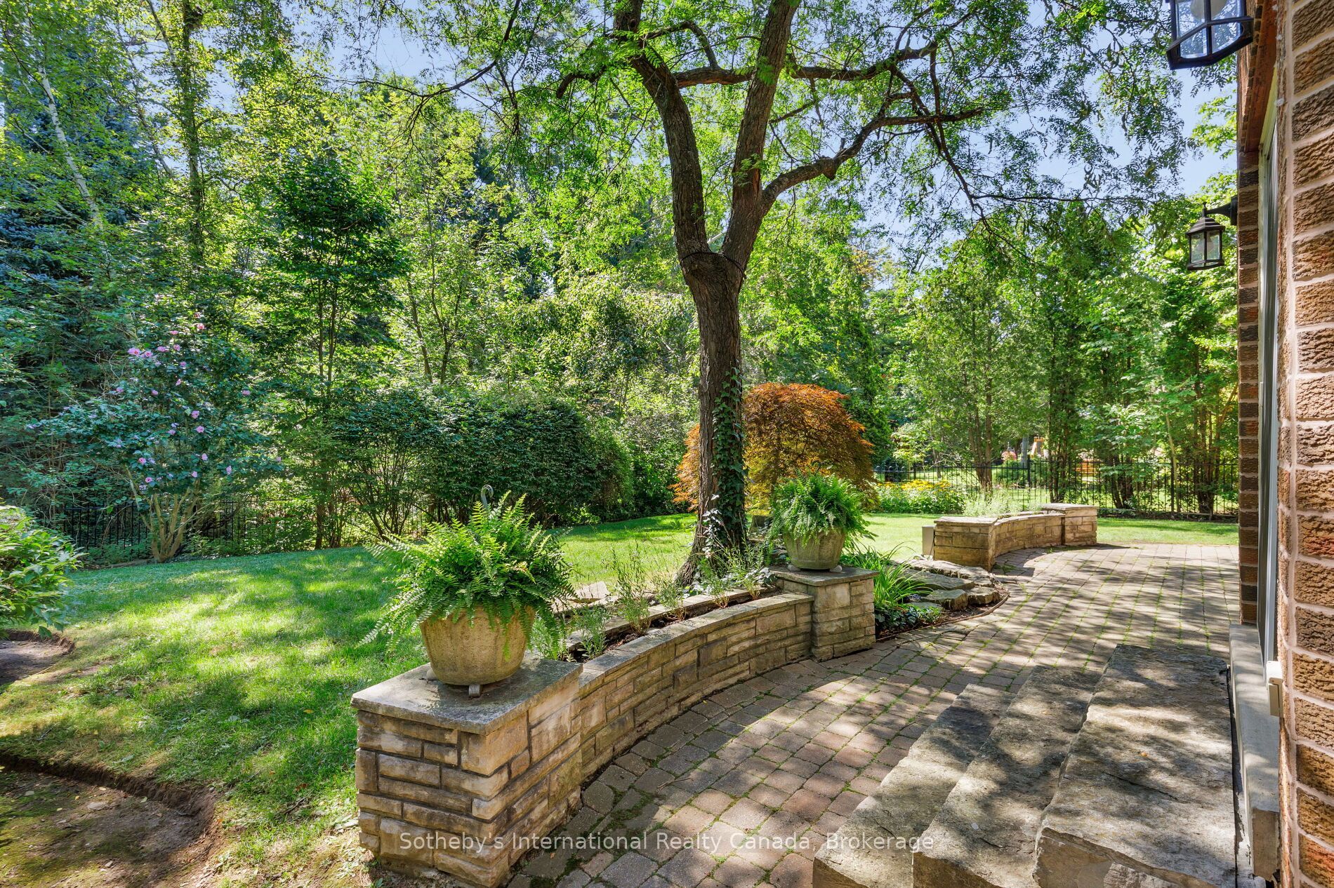56 Birch Hill Lane Property Photo 44