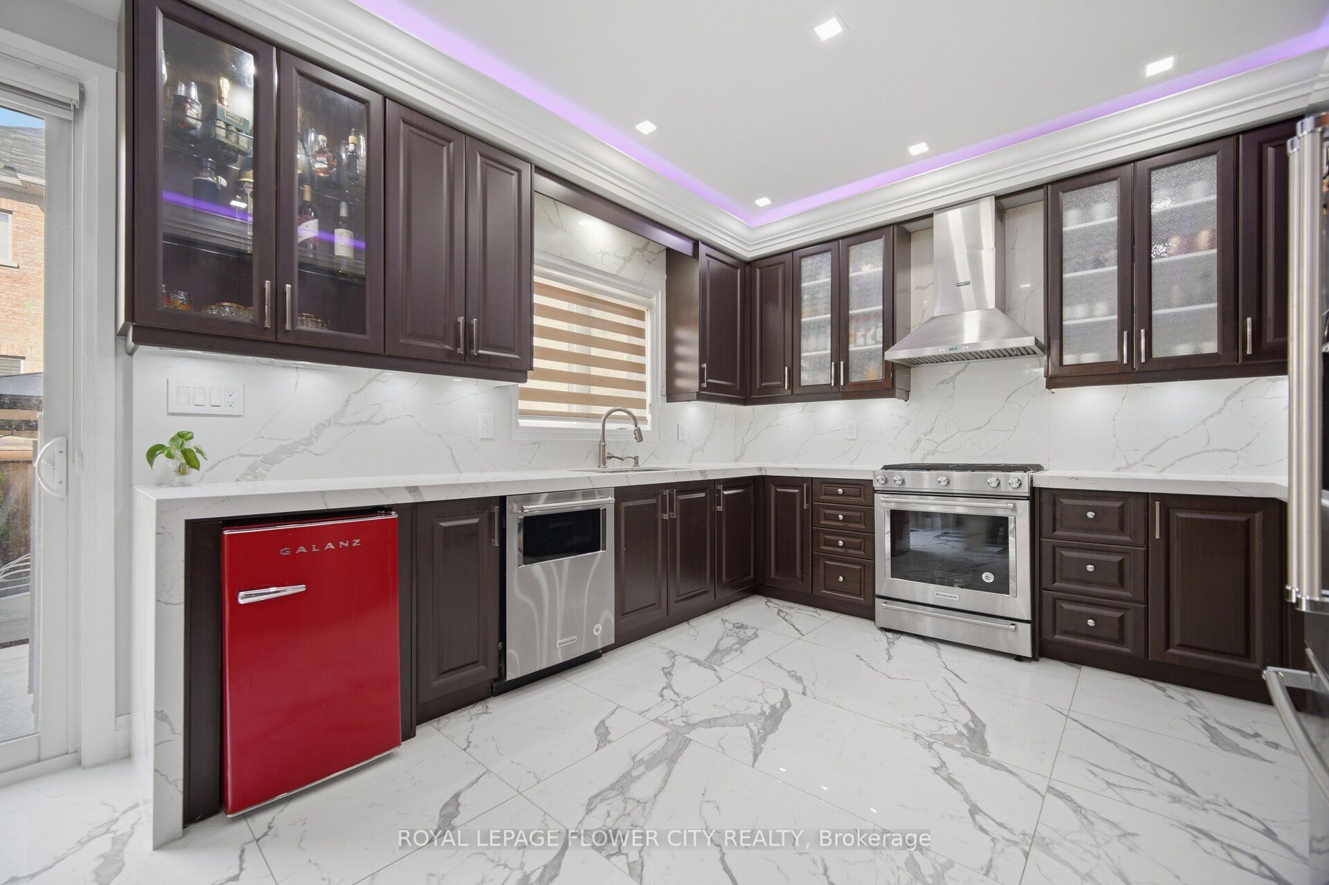 93 John Carroll Drive E Property Photo 13