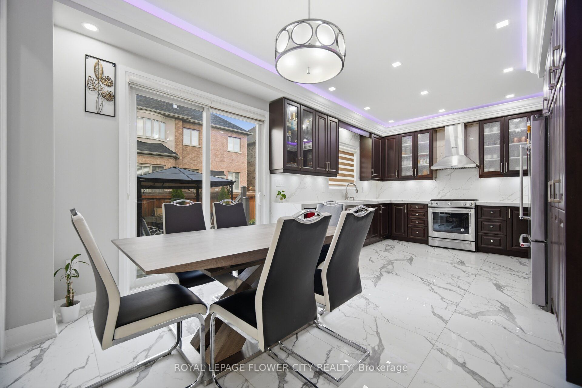 93 John Carroll Drive E Property Photo 16