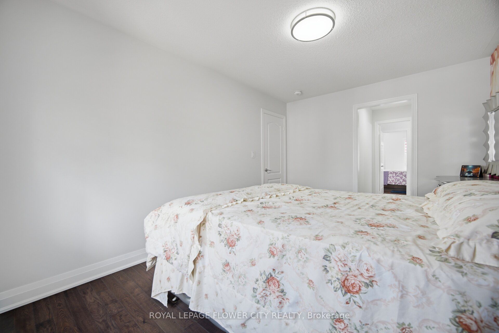 93 John Carroll Drive E Property Photo 38