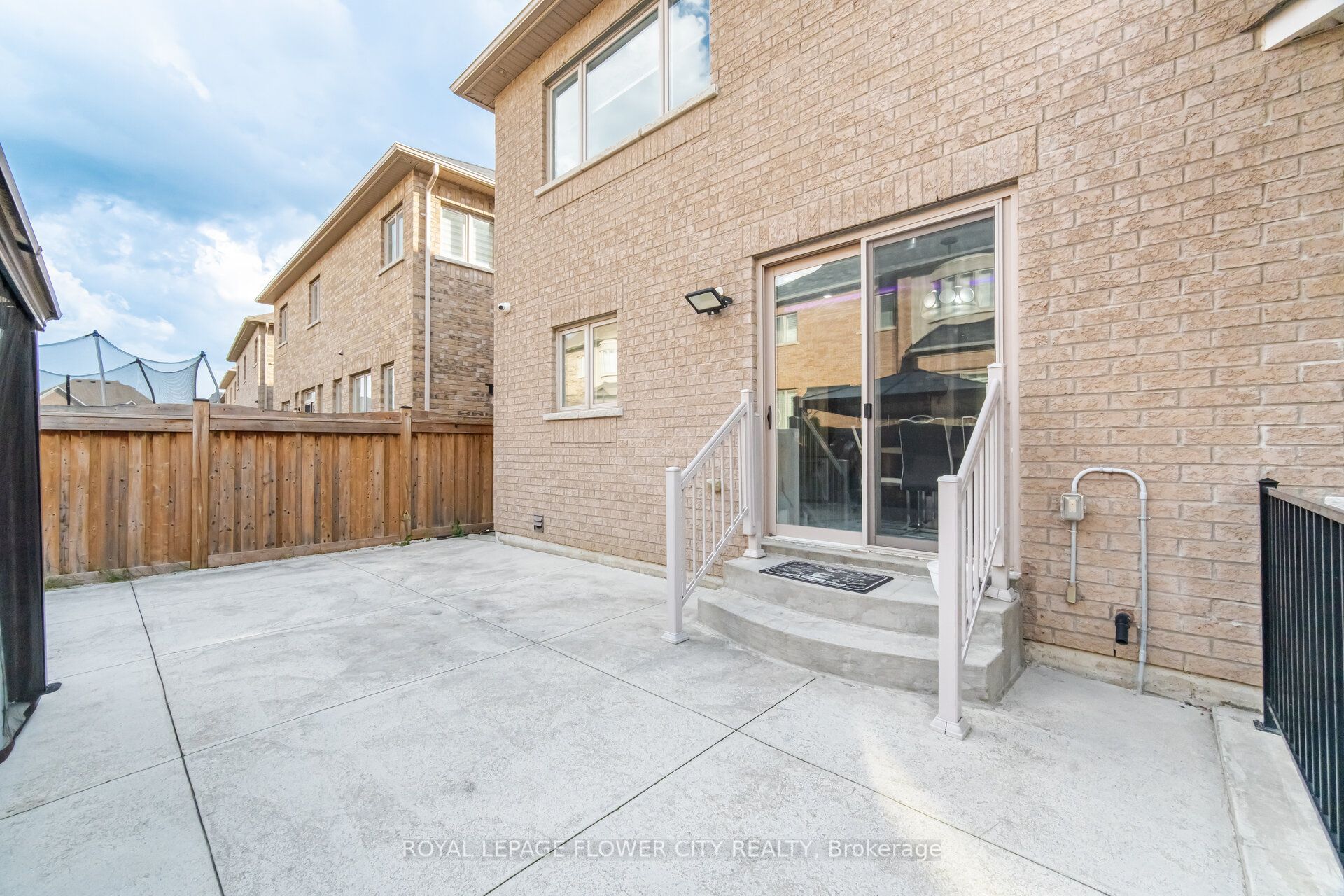 93 John Carroll Drive E Property Photo 47