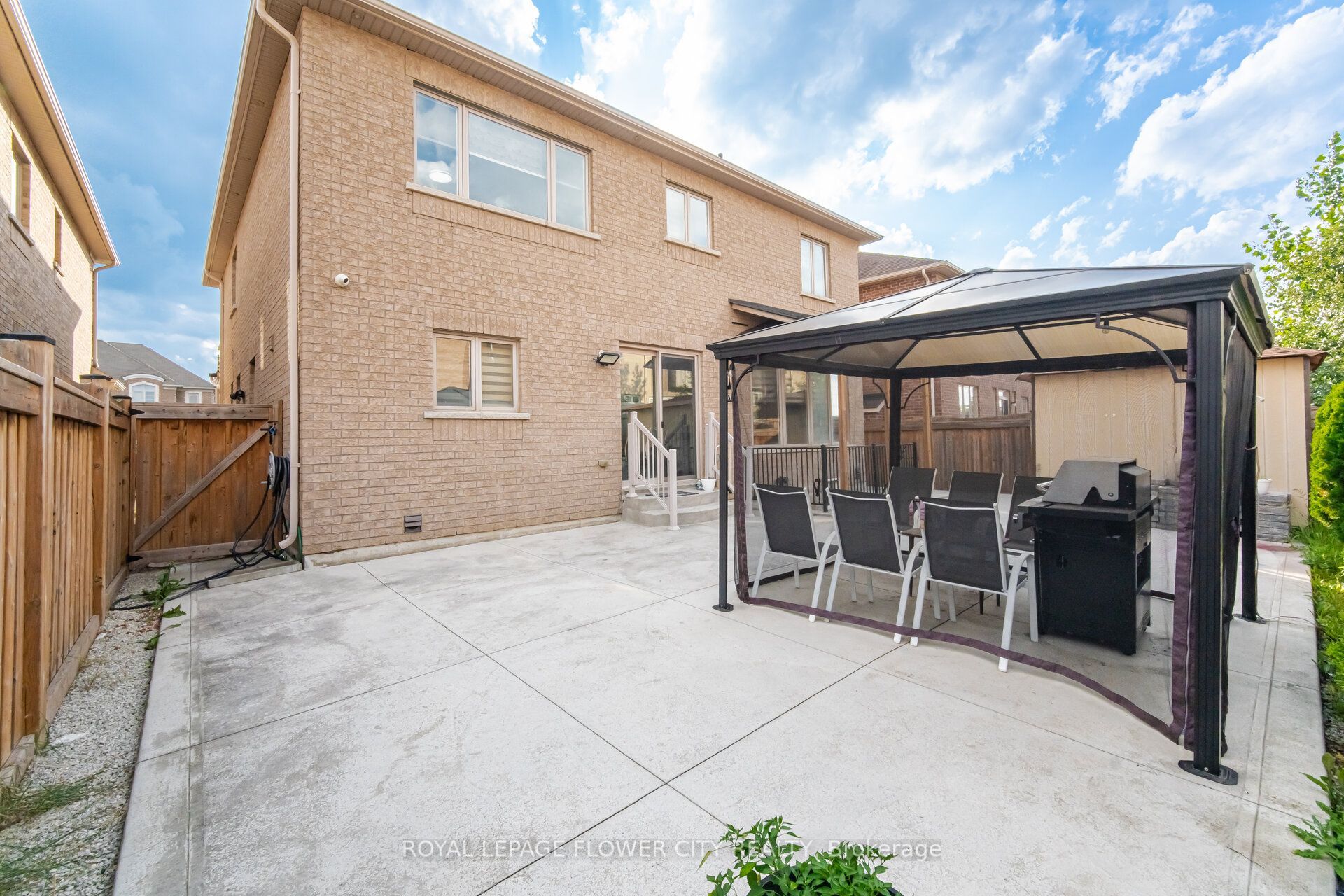 93 John Carroll Drive E Property Photo 48