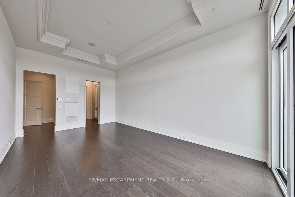 300 Randall Road Ph5 Property Photo 16