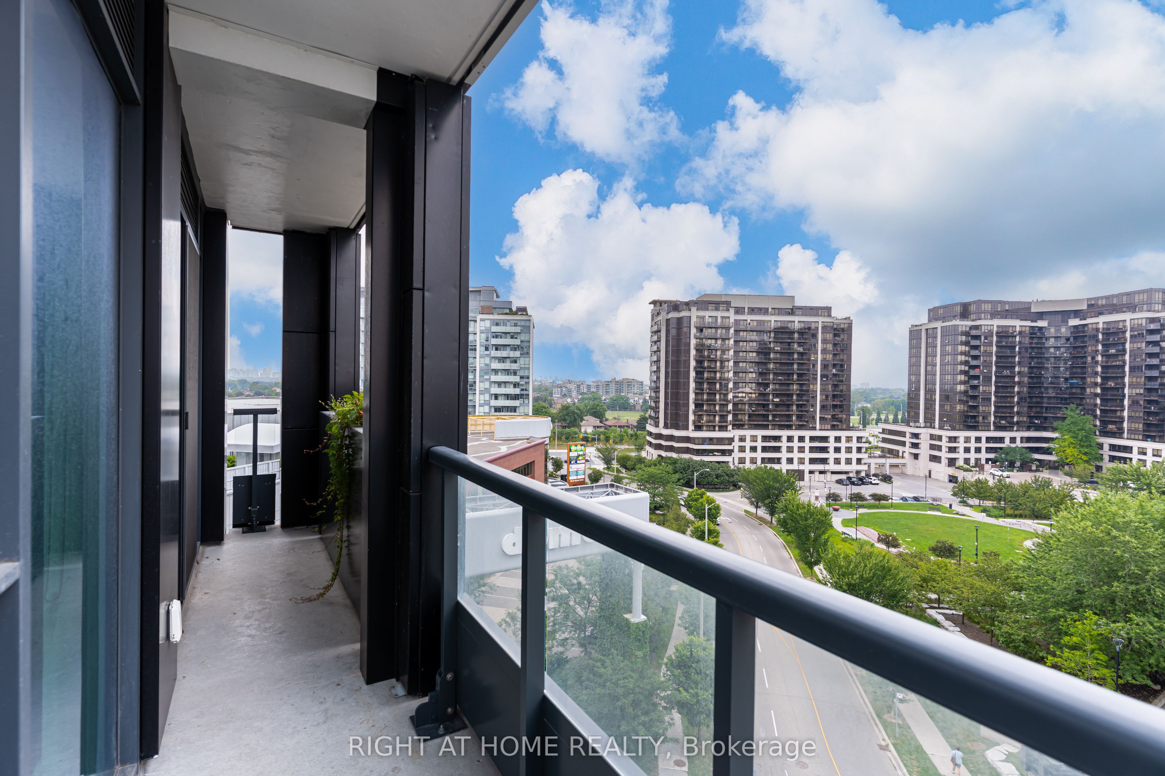 1100 Sheppard Avenue W 908 Property Photo 29