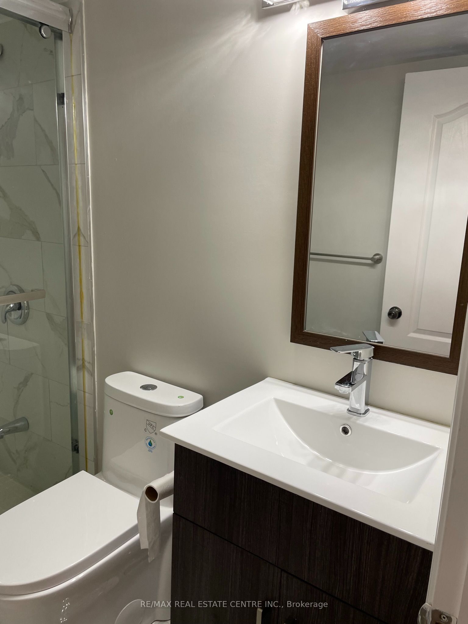 21 Buster Drive (bsmt) Property Photo 11