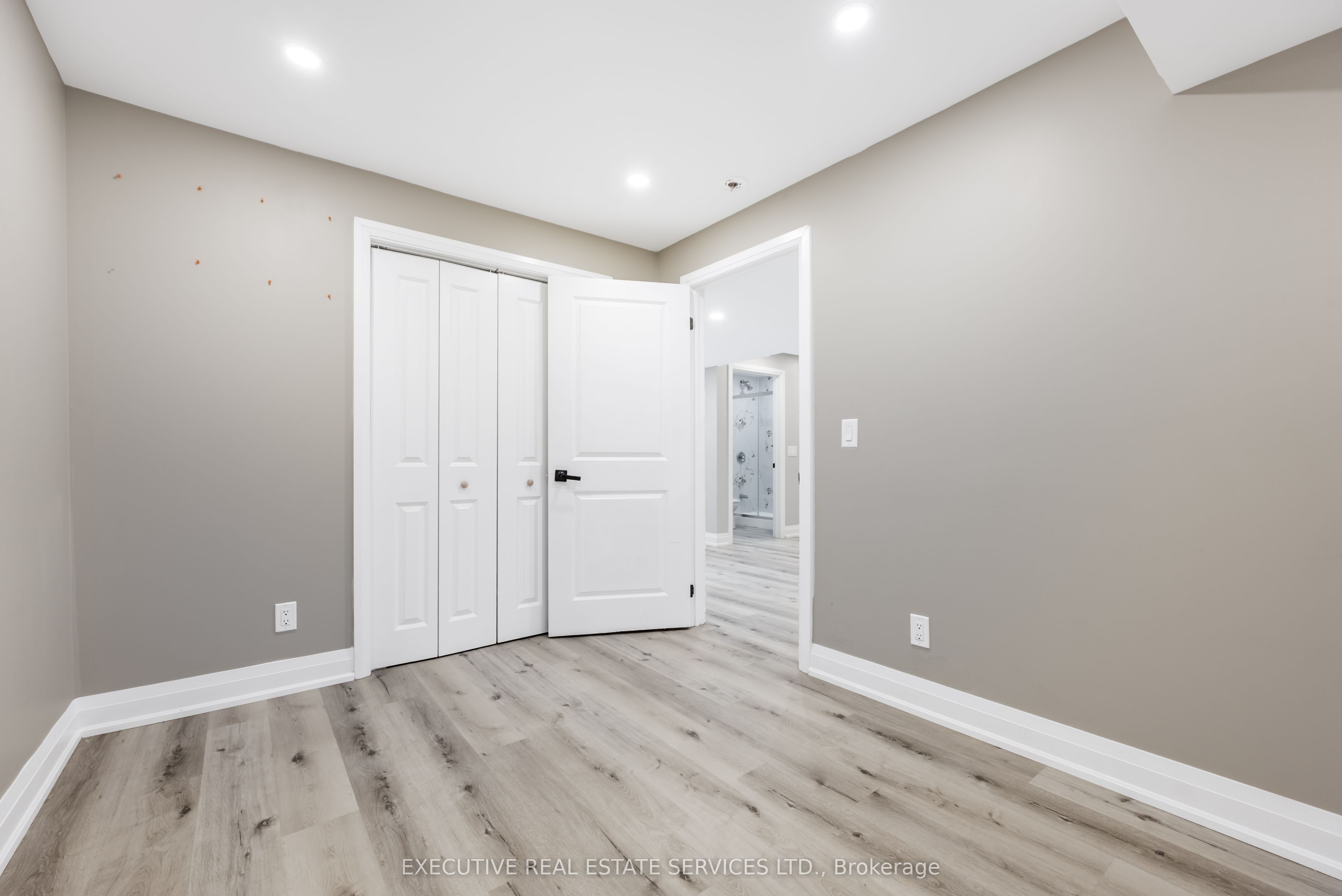 61 Truro Circle N Property Photo 21