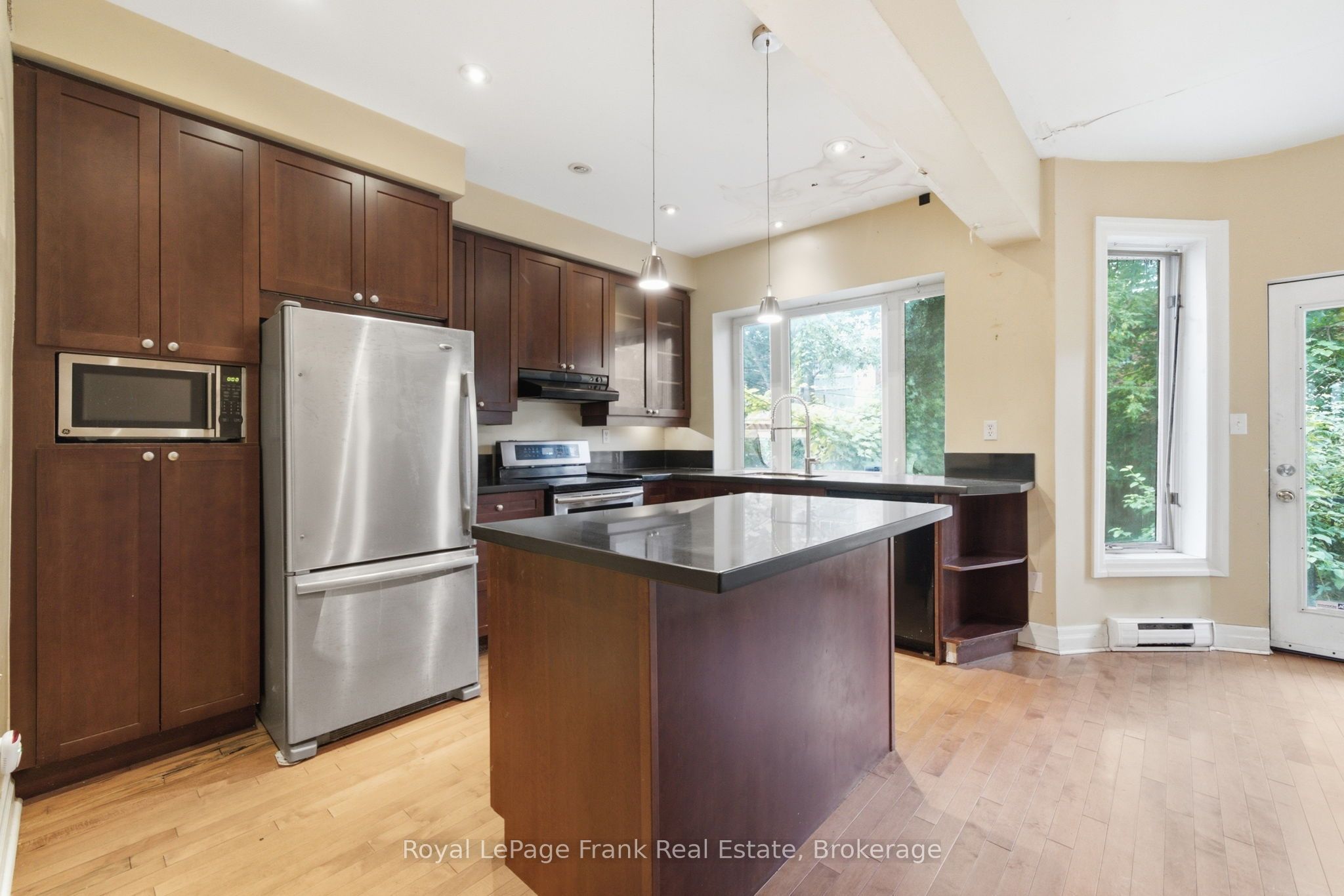 778 Shaw Street Property Photo 11