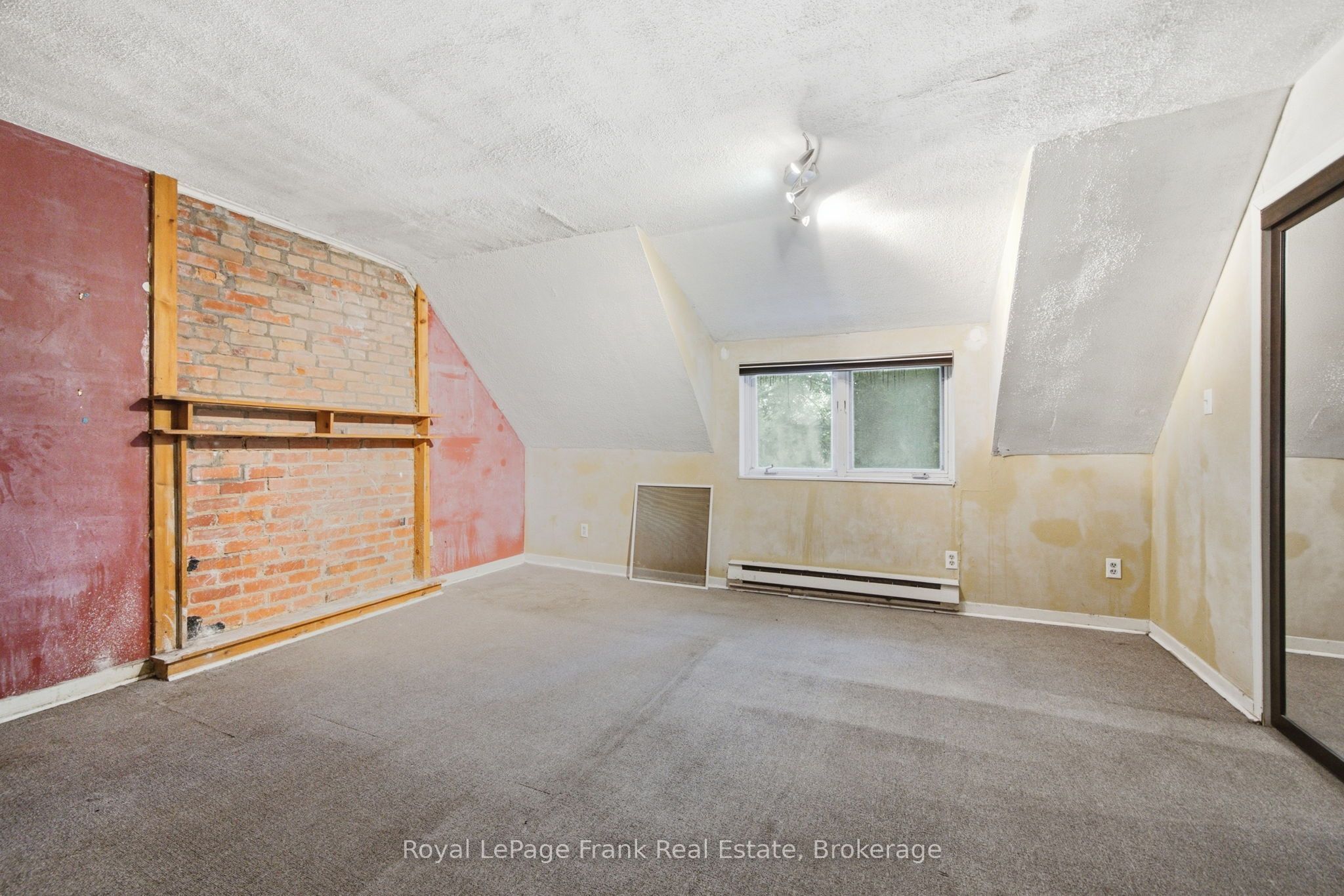 778 Shaw Street Property Photo 23