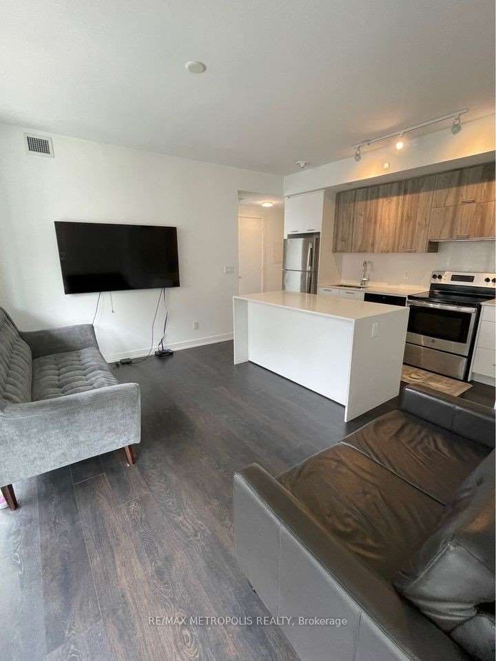 180 Veterans Drive 209 Property Photo 17
