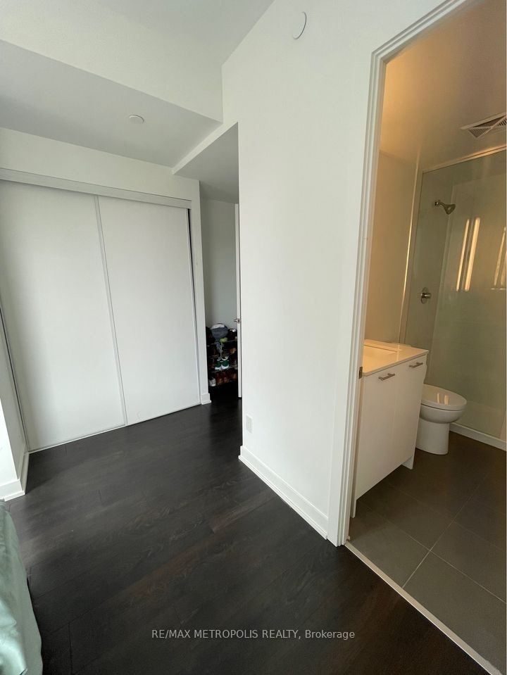 180 Veterans Drive 209 Property Photo 24