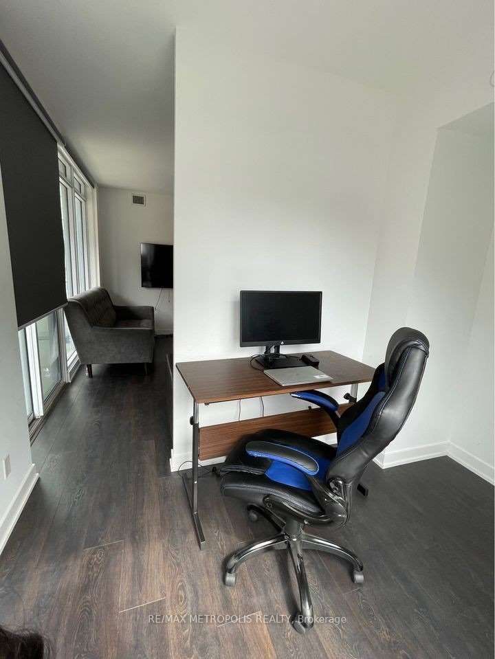 180 Veterans Drive 209 Property Photo 29