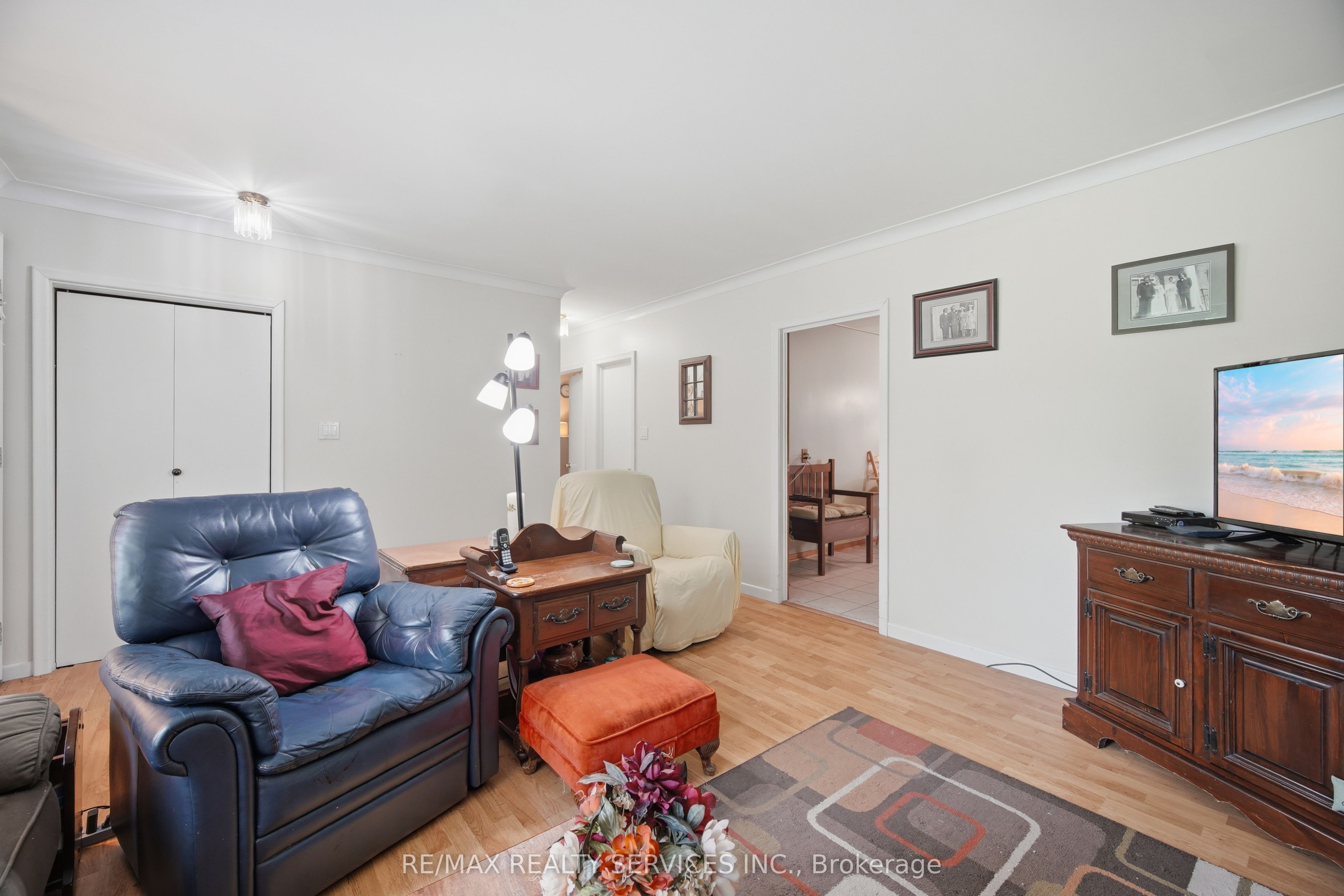 43 Maple Avenue Property Photo 14