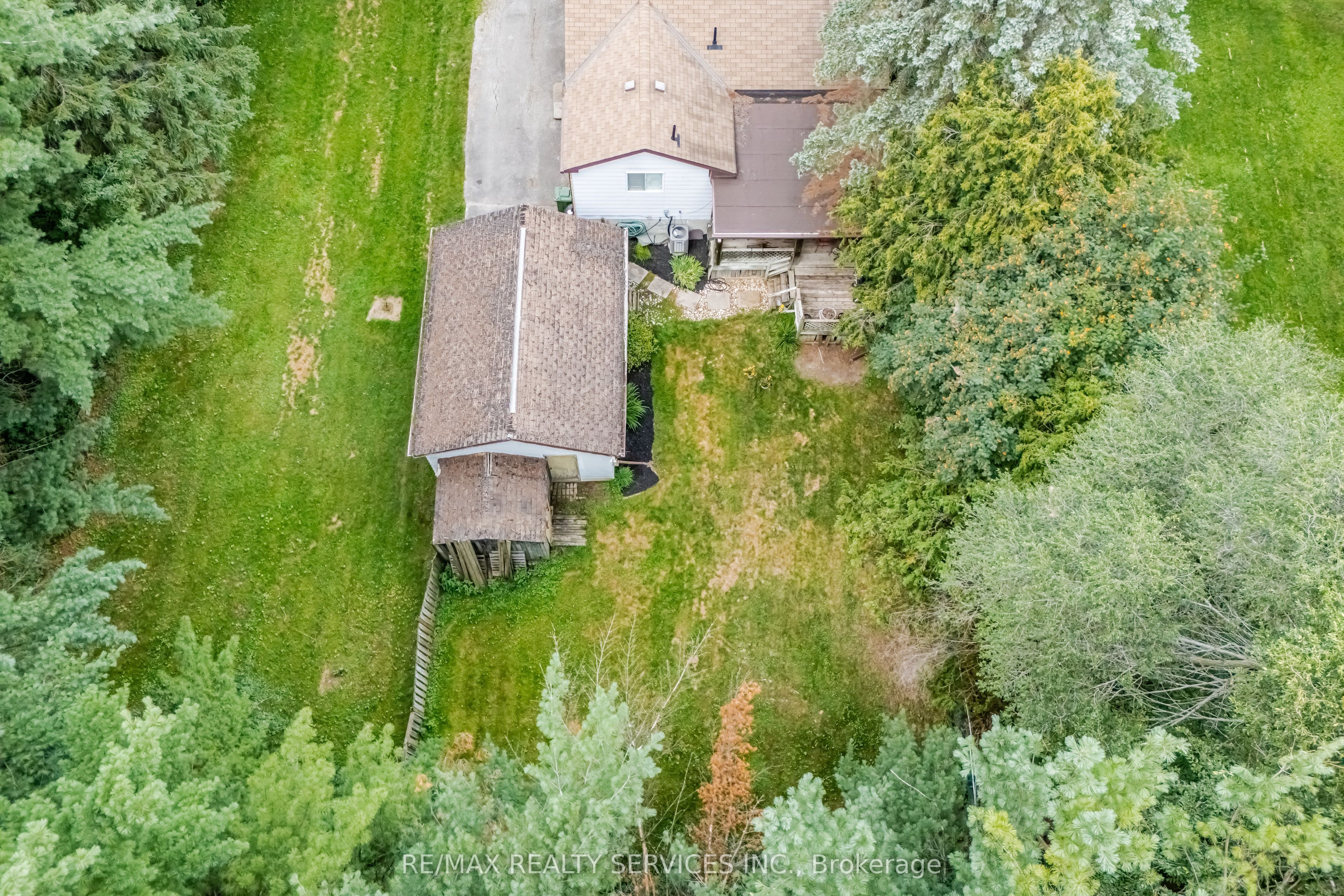 43 Maple Avenue Property Photo 44