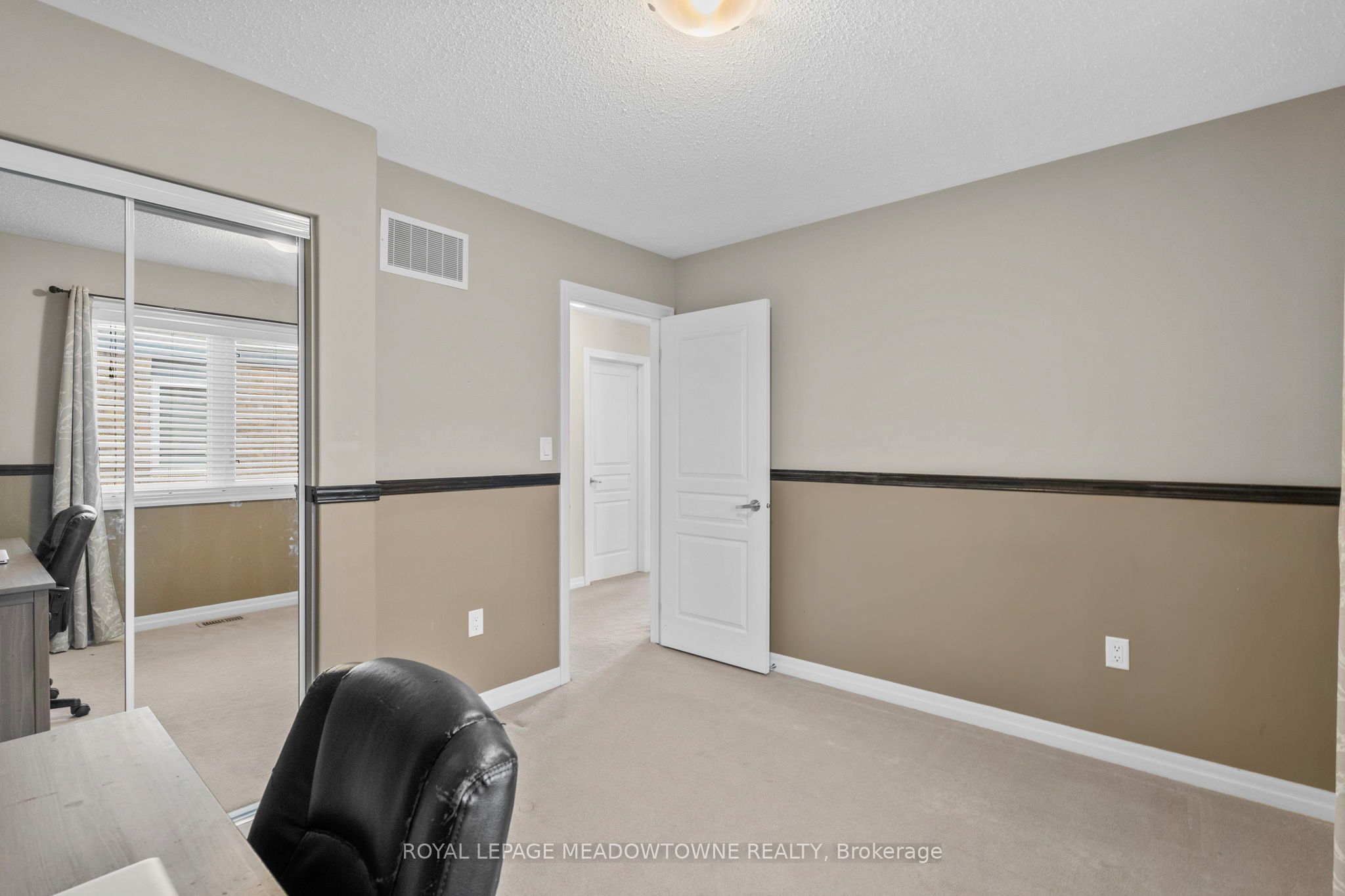 589 Bartleman Terrace Property Photo 30