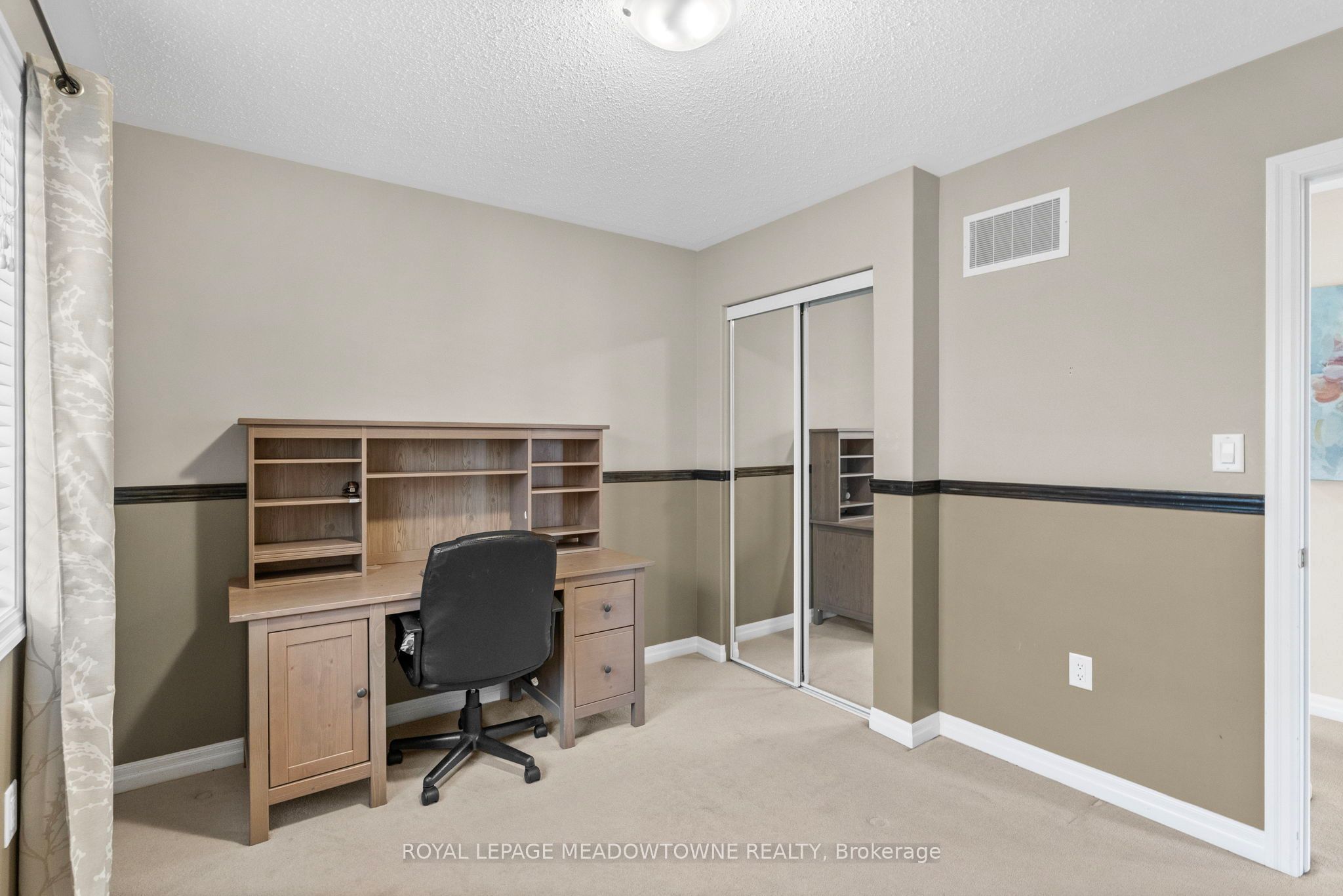 589 Bartleman Terrace Property Photo 31