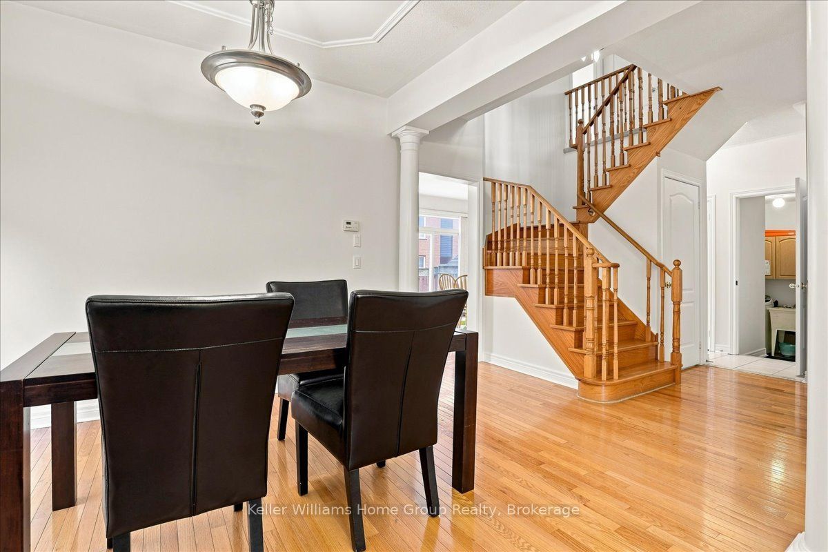12 Thorndale Road Property Photo 6