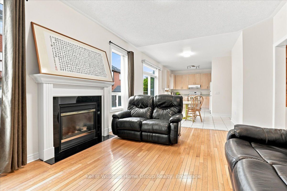 12 Thorndale Road Property Photo 9