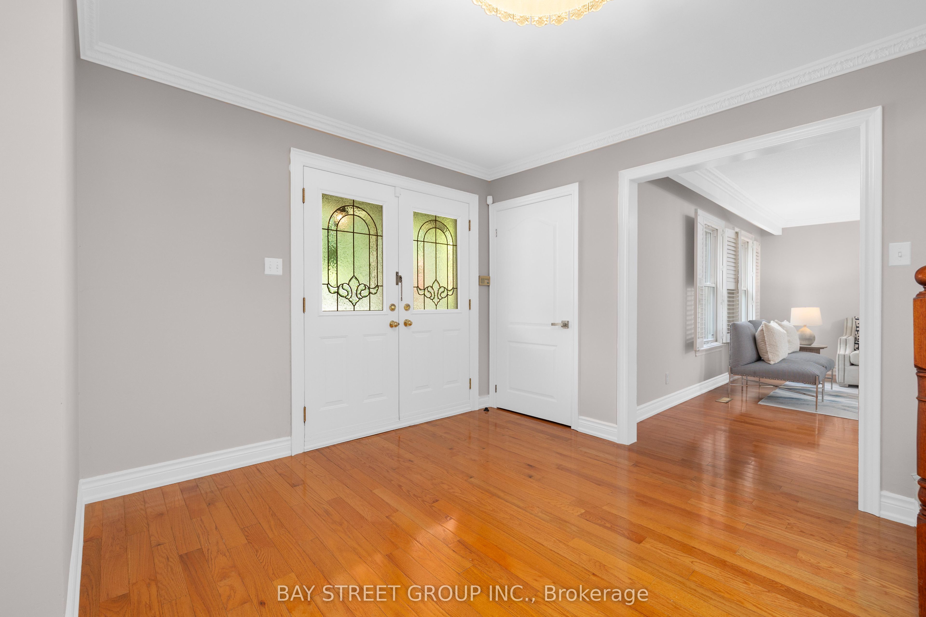 244 Colchester Drive Property Photo 8