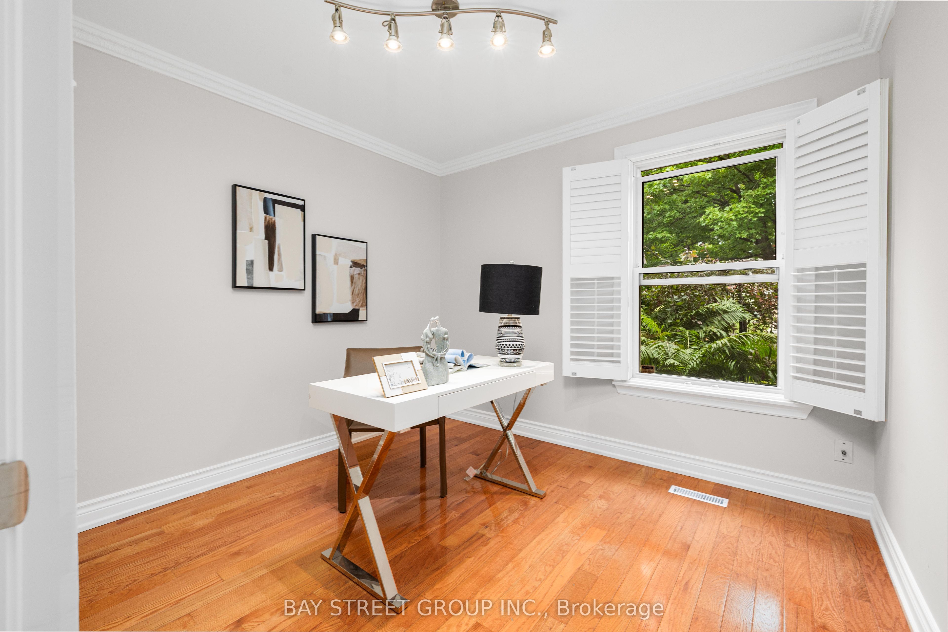 244 Colchester Drive Property Photo 14
