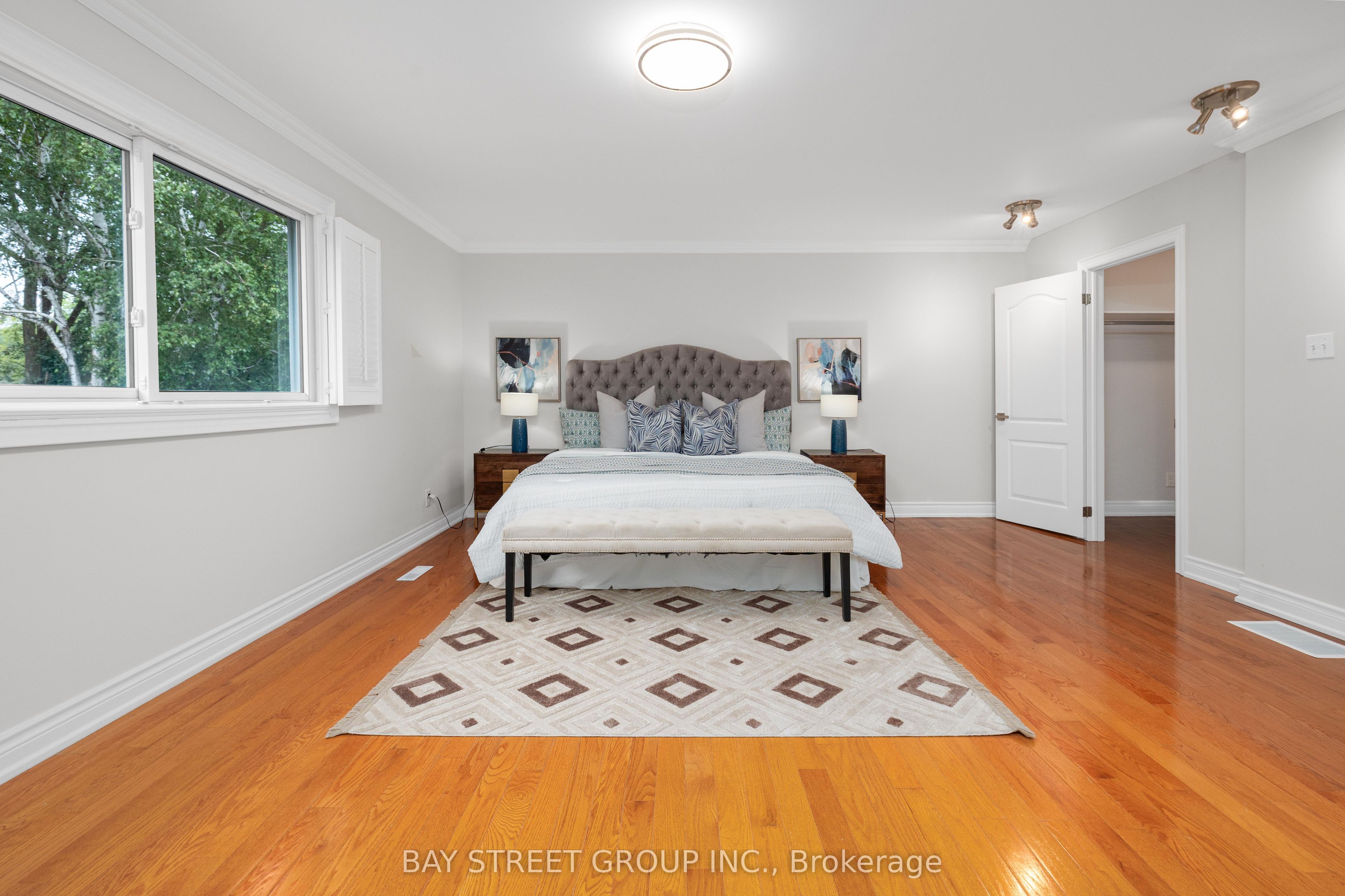 244 Colchester Drive Property Photo 25