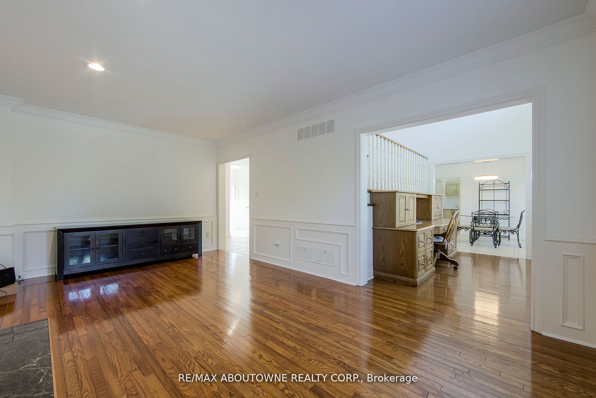 1487 The Links Drive Property Photo 9