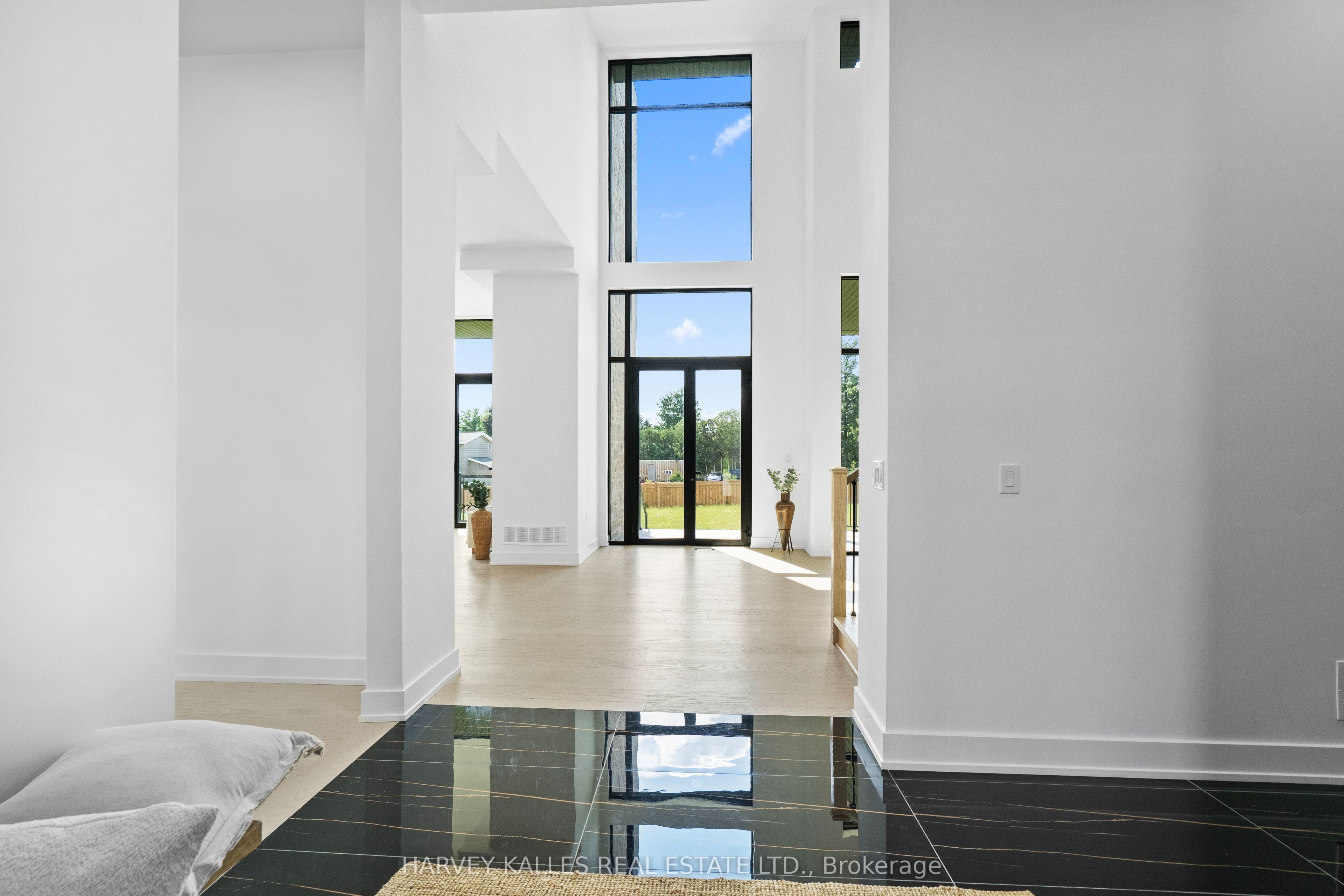 2 Sugarbush Court Property Photo 20