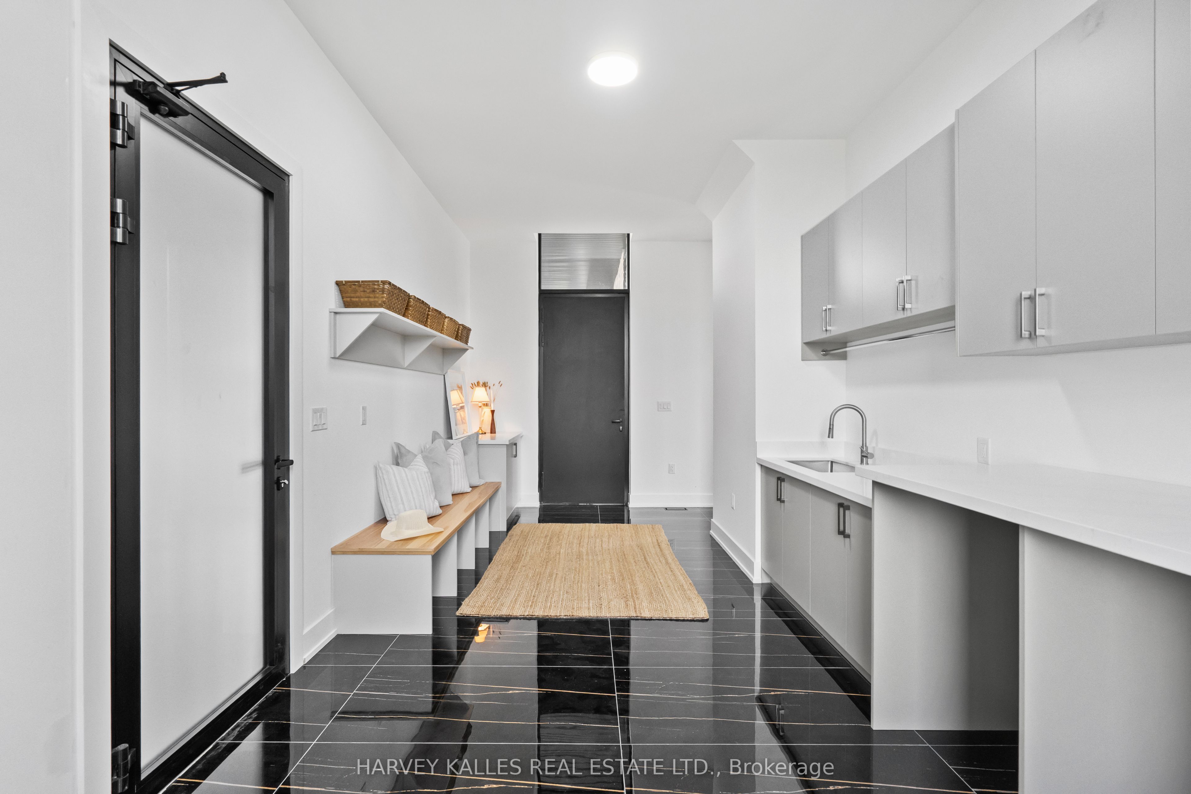 2 Sugarbush Court Property Photo 22